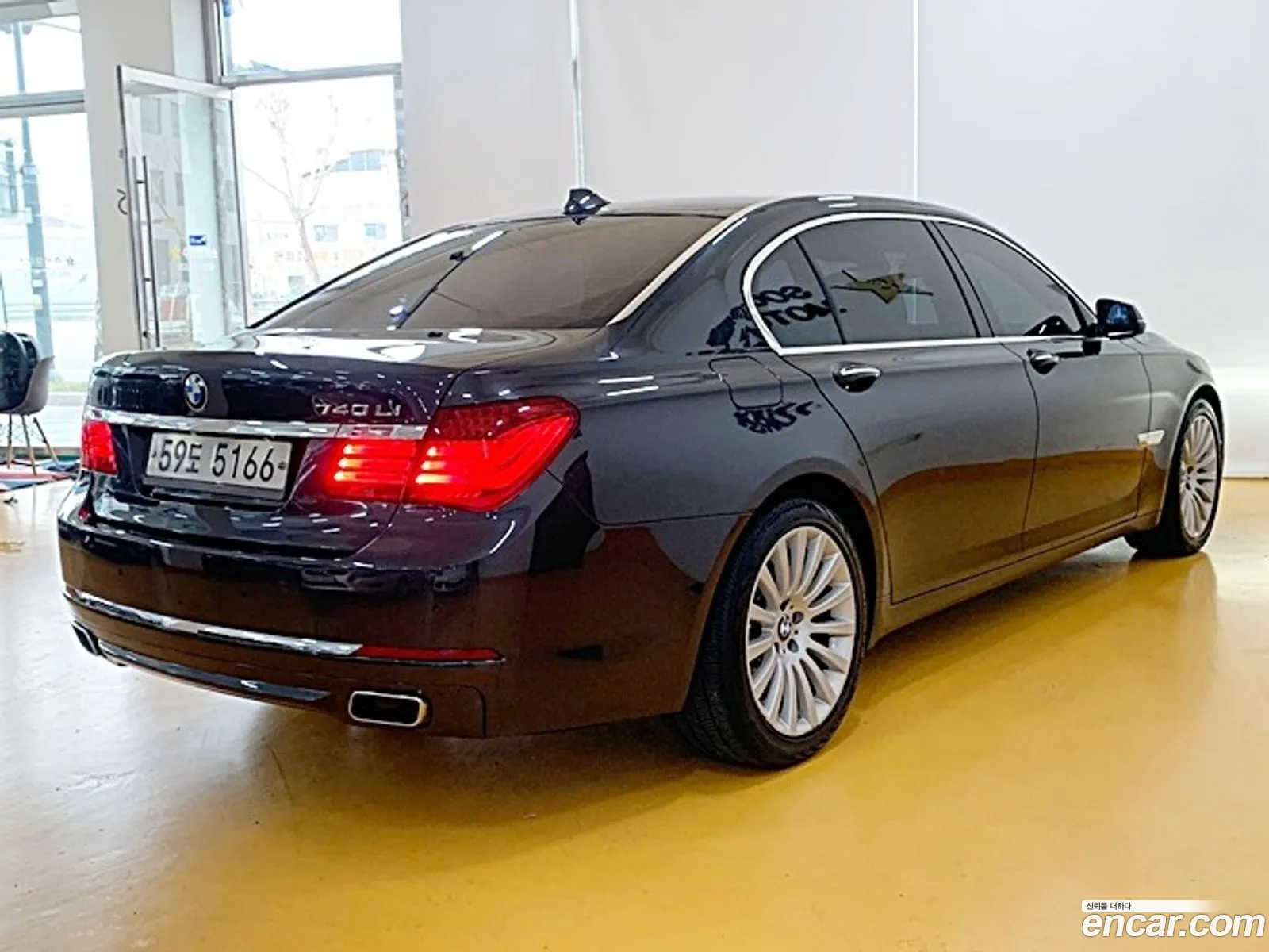 BMW 7Er 740Li 2015 - фотография 121936