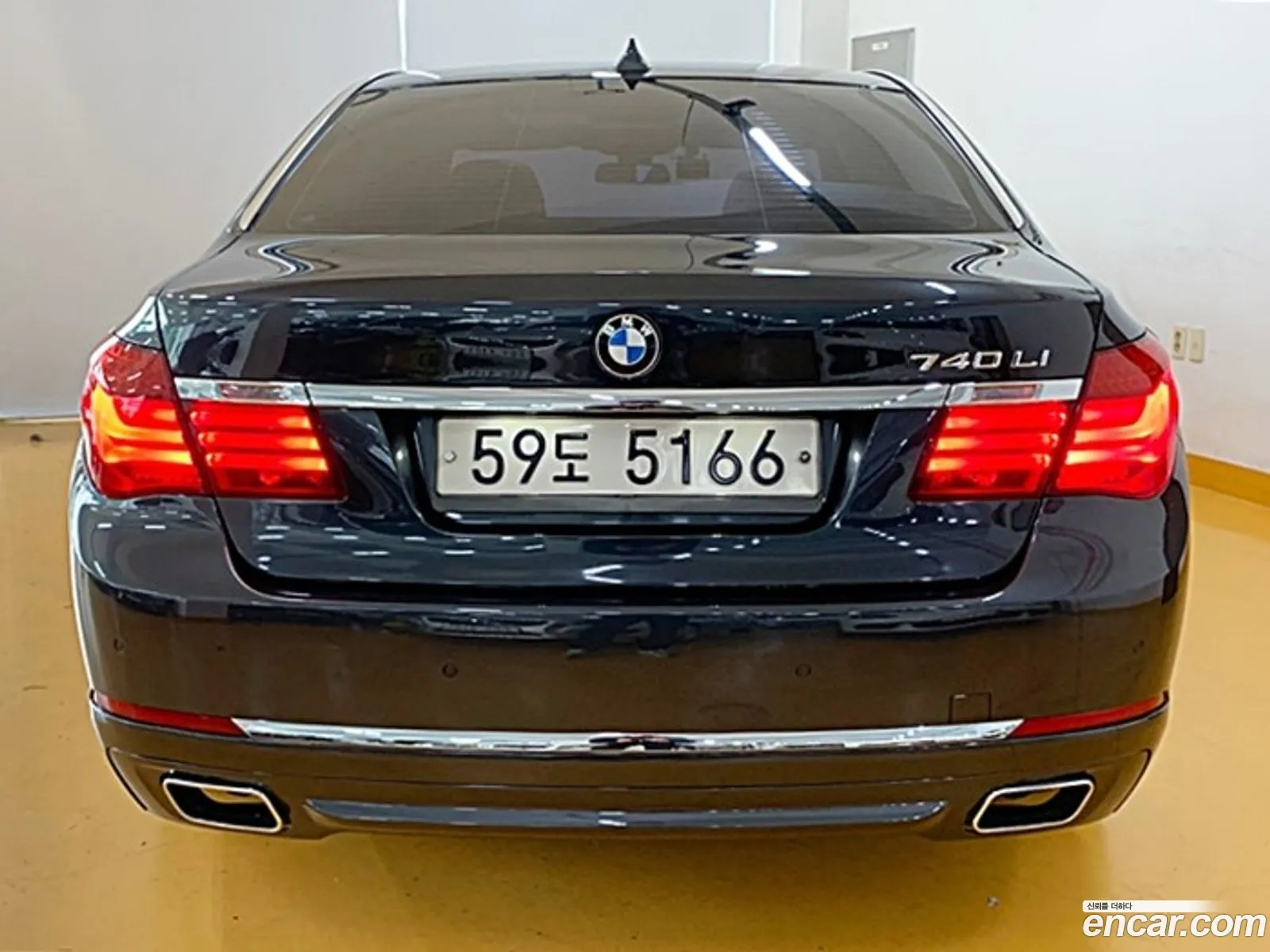 BMW 7Er 740Li 2015 - фотография 121937