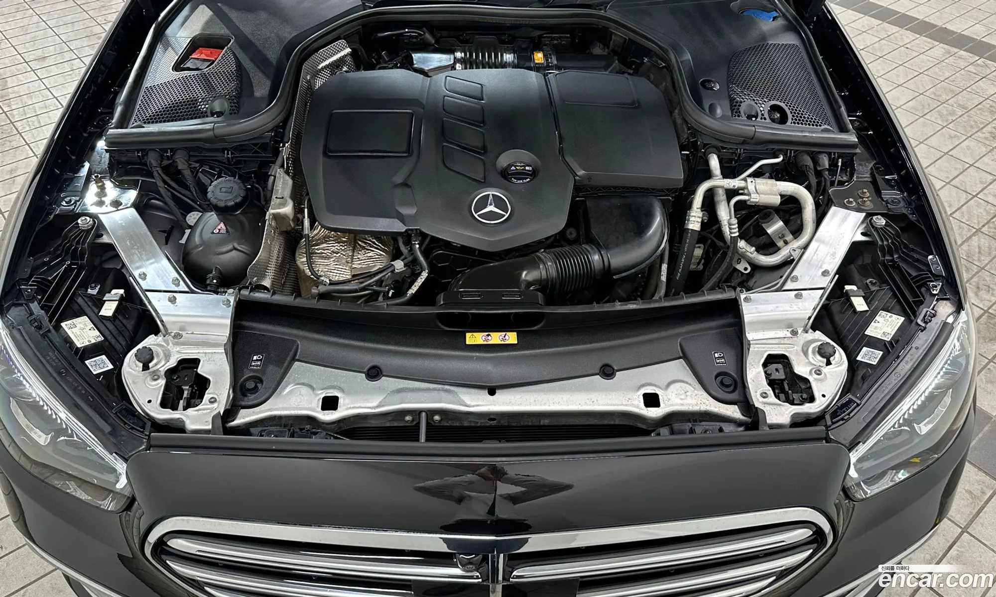 Mercedes-Benz E-Klasse V W213 S213 C238 E220D 4Matic Exclusive 2021 - фотография 18755027