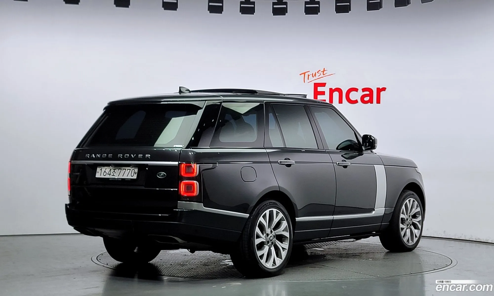 Land Rover Range Rover Iv 44 Sdv8 Ab Diesel 2018 - фотография 7424621