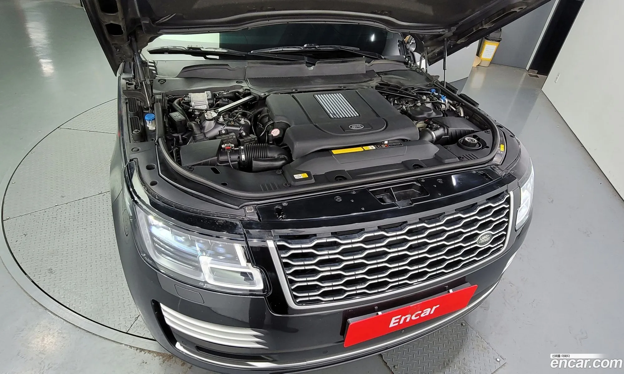 Land Rover Range Rover Iv 44 Sdv8 Ab Diesel 2018 - фотография 7424625