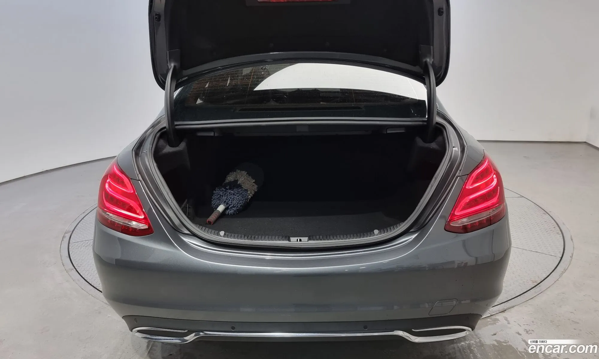 C-Class W205 C200 Avant-Garde - фотография 1130941
