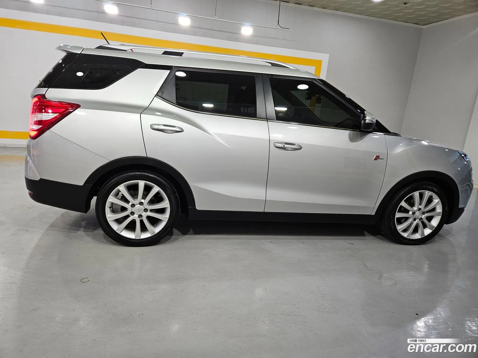 Ssangyong Tivoli Tivoli Diesel Ix 4Wd 2016 - фотография 17544741