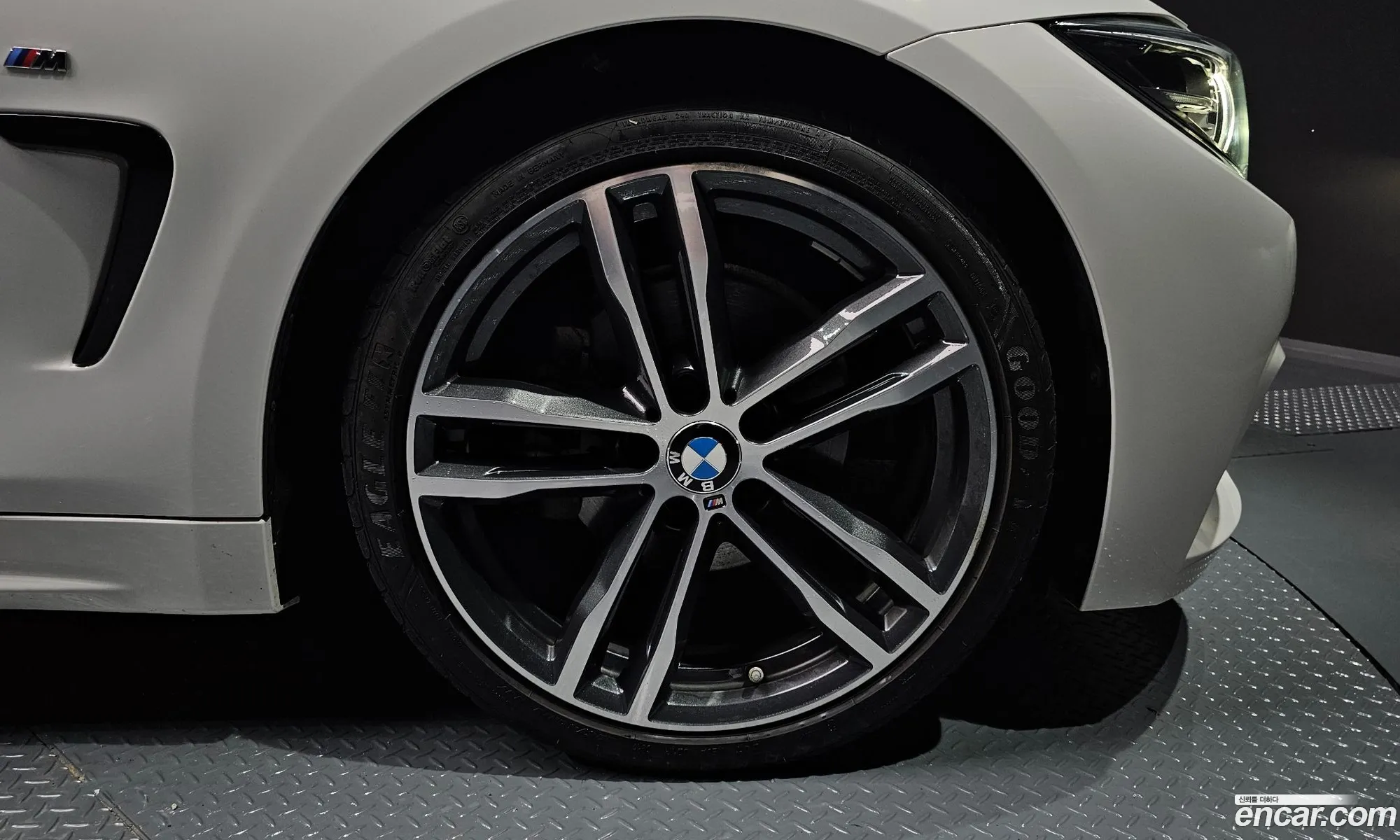 BMW 4Er F32F33F36 420I M Sports Coupe 2018 - фотография 16822587