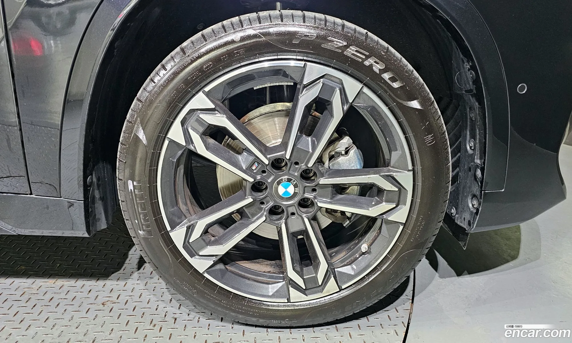 BMW X1 xDrive 20I M Sports 2024 - фотография 124911