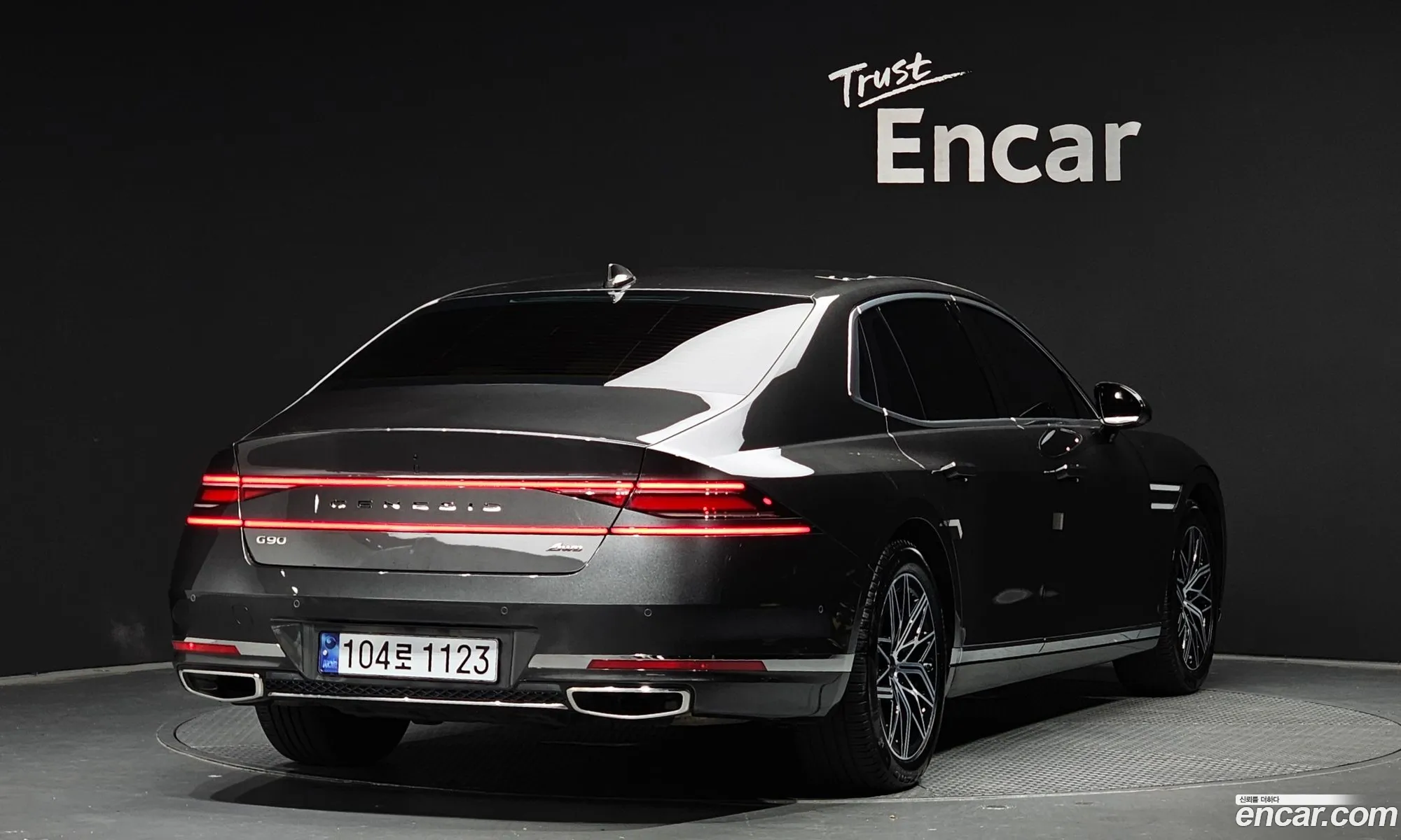 Genesis G90 Gasoline 35 Turbo Awd 2022 - фотография 93683