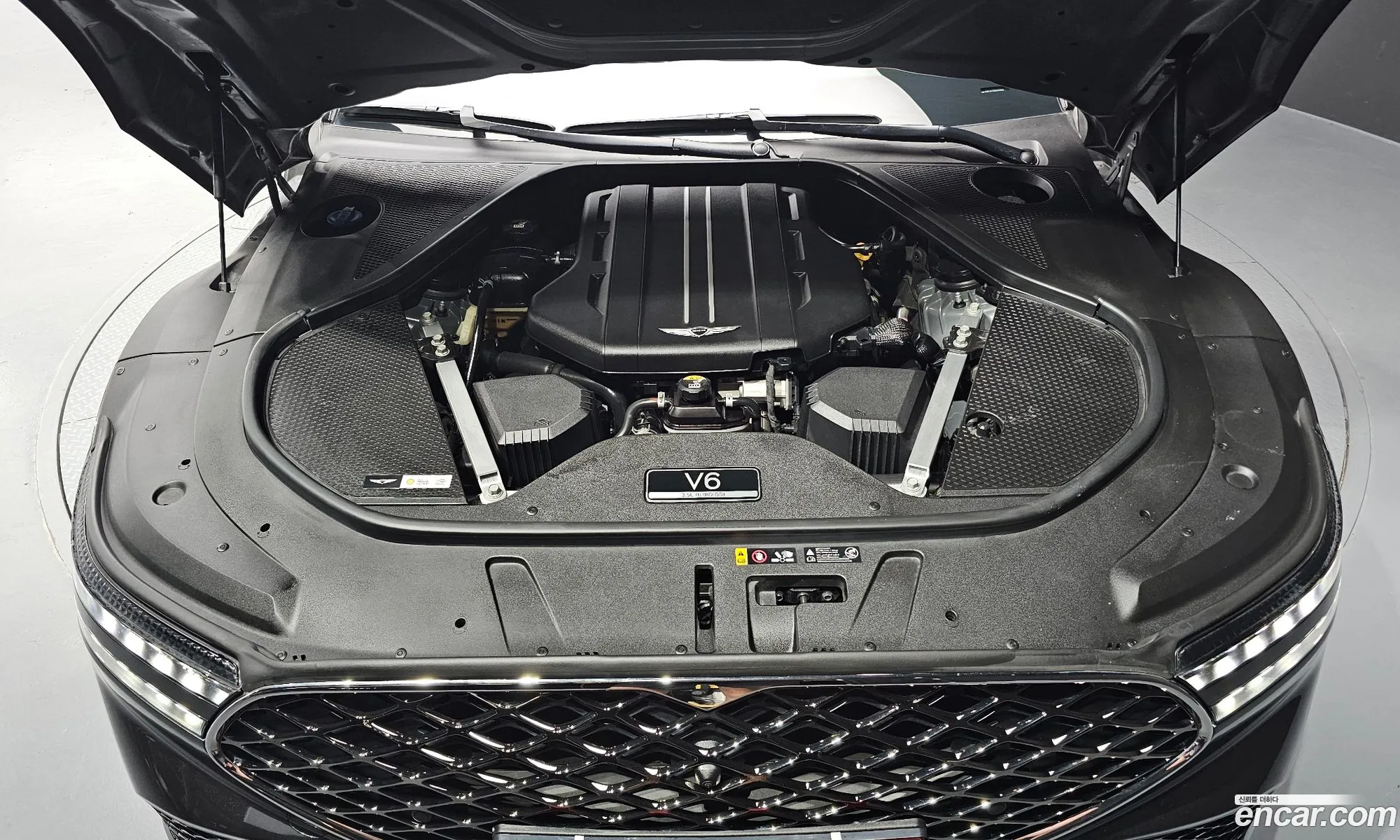 Genesis G90 Gasoline 35 Turbo Awd 2022 - фотография 93687