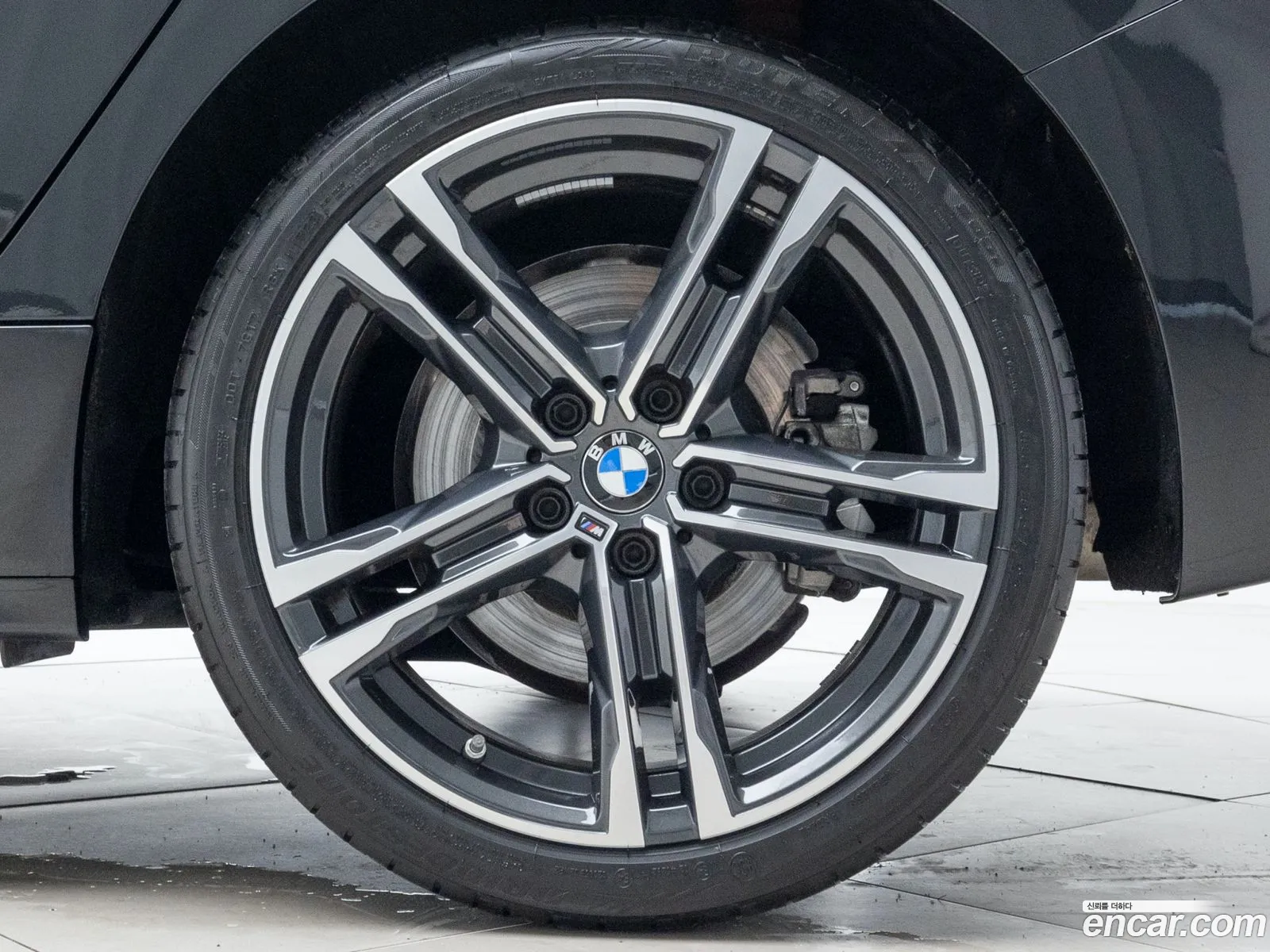 BMW 1Er 120I M Sports 2023 - фотография 119160