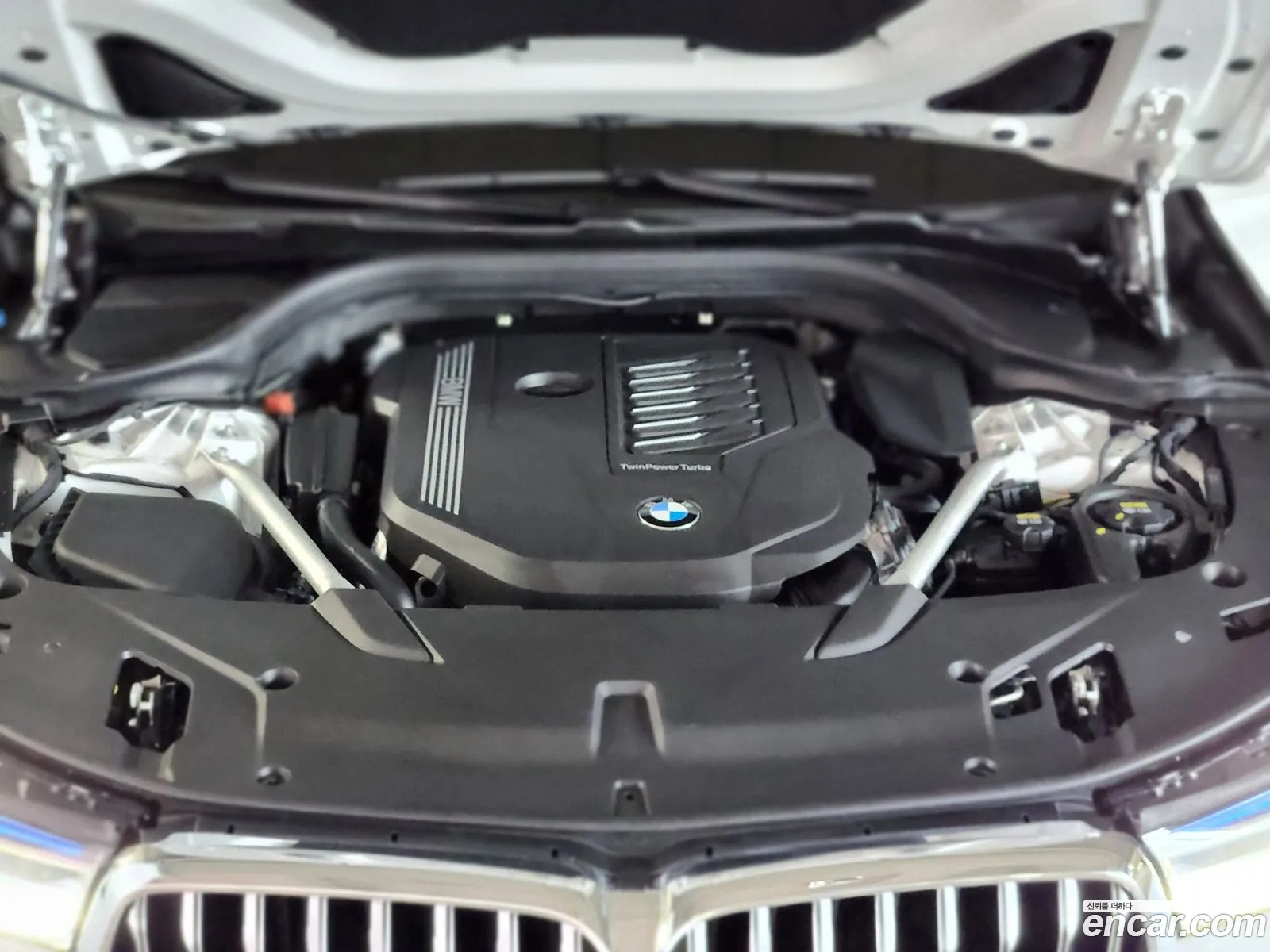 BMW 6Er 630I ​​xDrive M Sport 2023 - фотография 98323