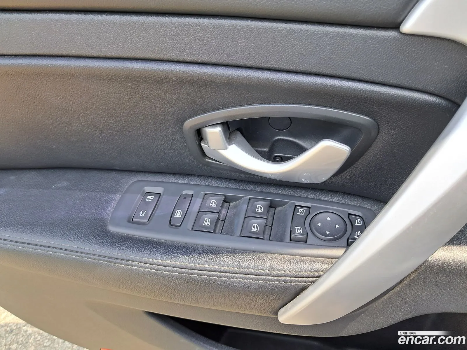 Renault Samsung Sm5 Pe Plus 2017 - фотография 15845890