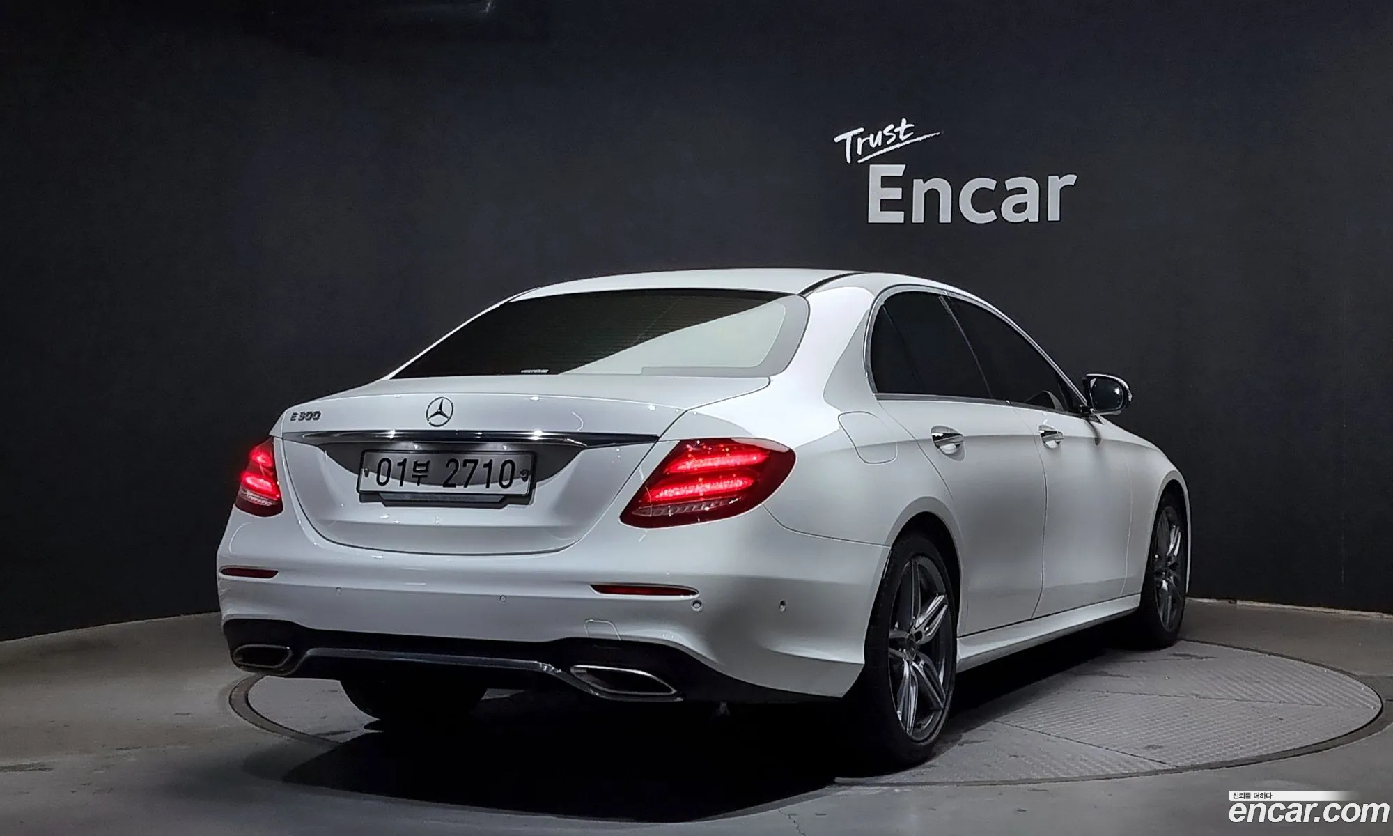 Mercedes-Benz E-Klasse V W213 S213 C238 E300 Amg Line 2019 - фотография 18712508