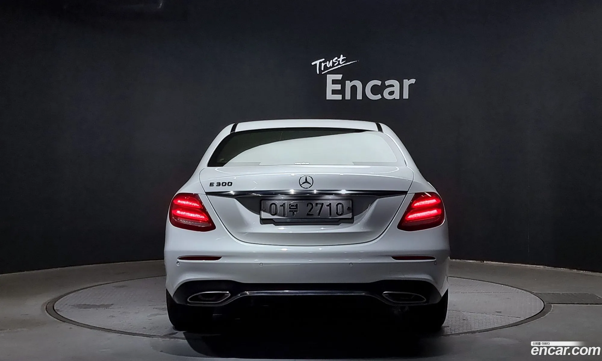 Mercedes-Benz E-Klasse V W213 S213 C238 E300 Amg Line 2019 - фотография 18712510