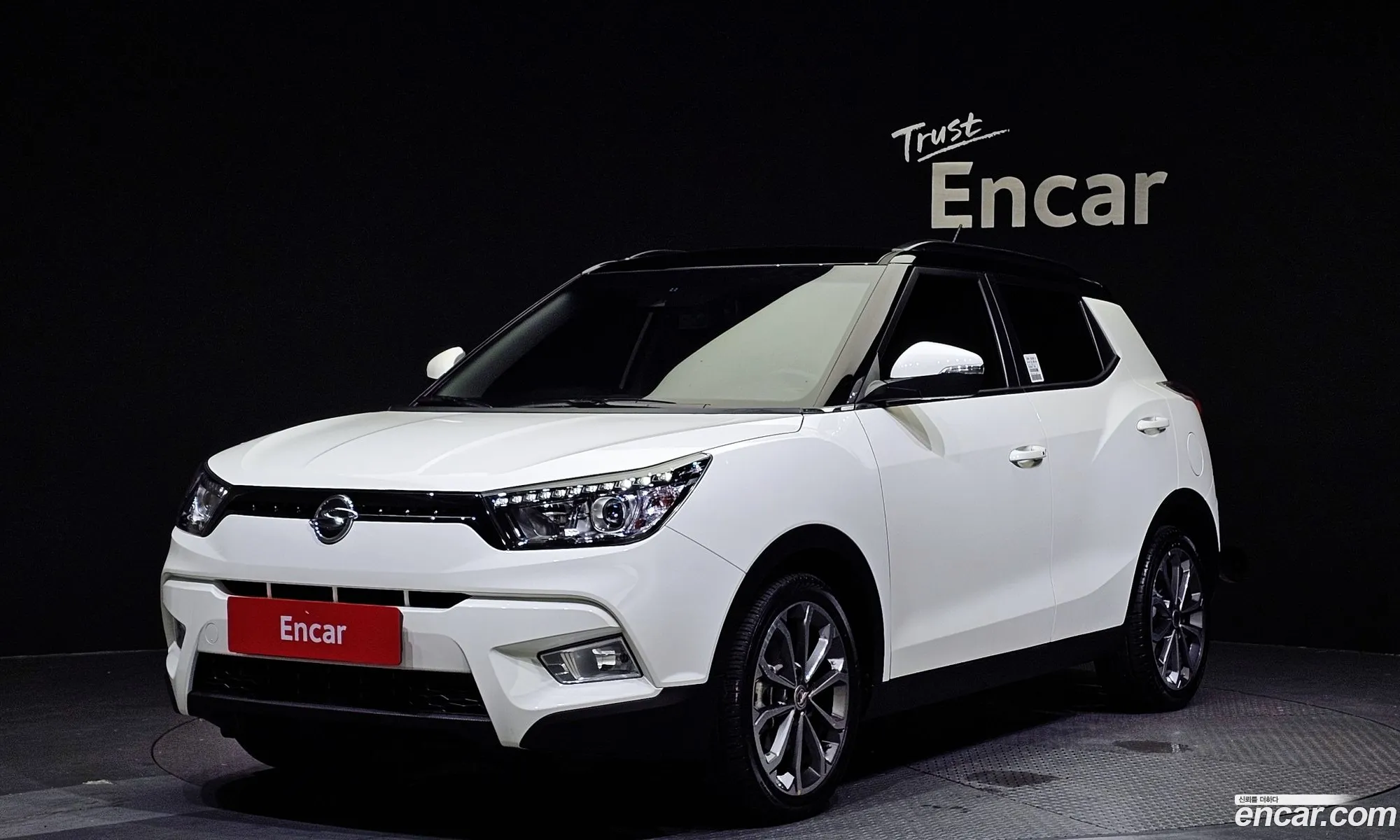 Ssangyong Tivoli Tivoli Lx 2Wd 2017 - фотография 17509955