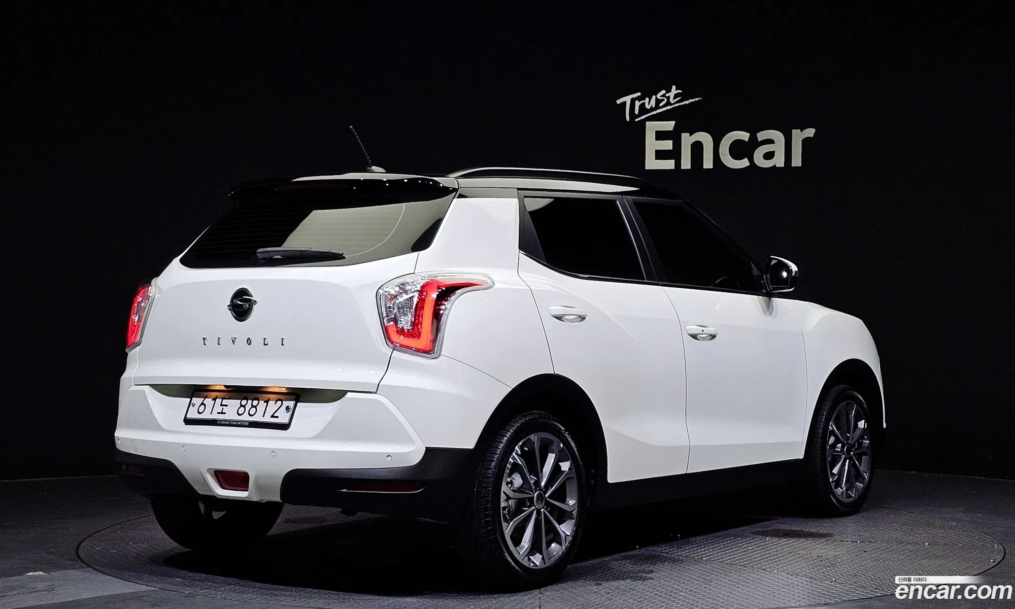 Ssangyong Tivoli Tivoli Lx 2Wd 2017 - фотография 17509956