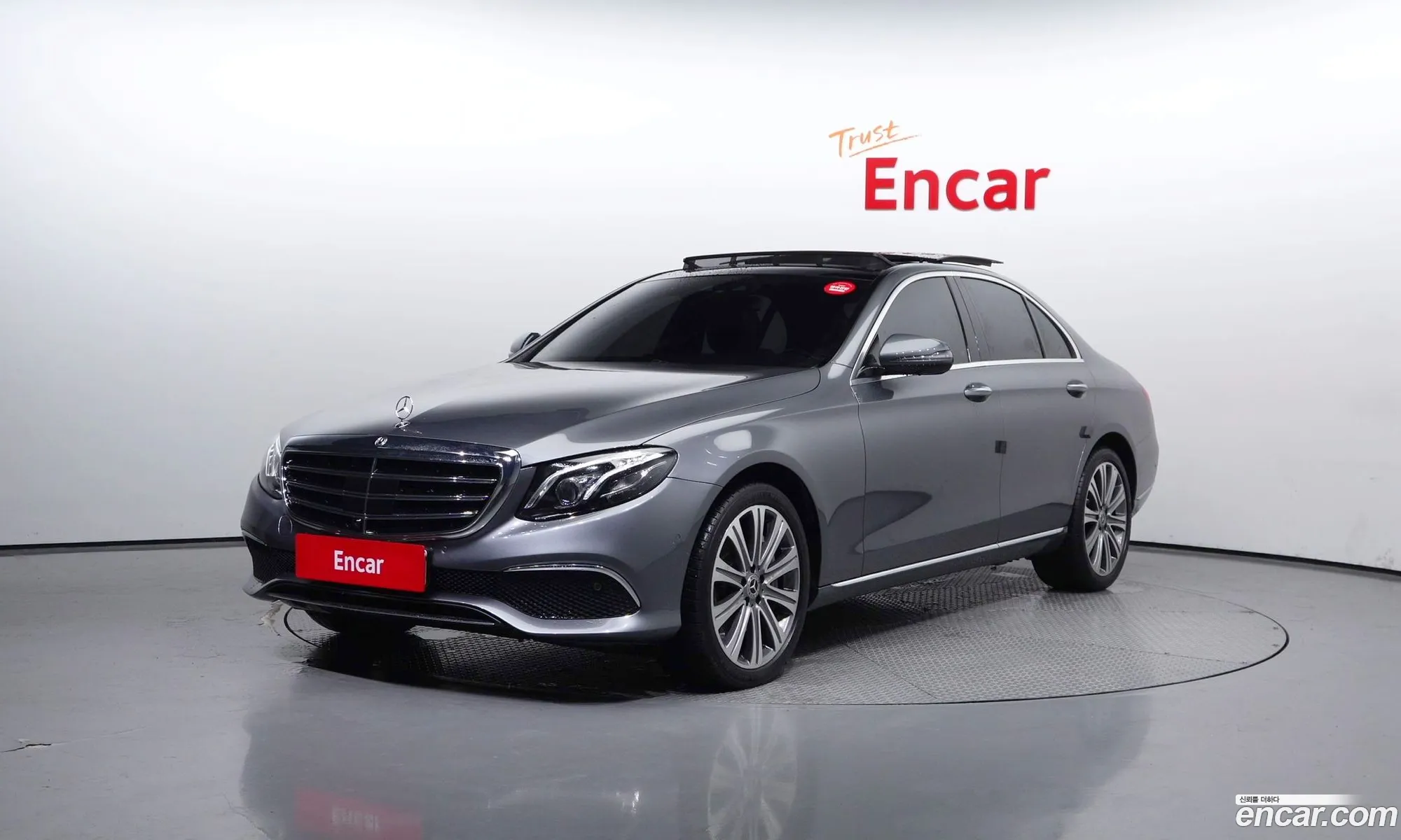 Mercedes-Benz E-Klasse V W213 S213 C238 E450 4Matic Exclusive 2020 - фотография 13720468