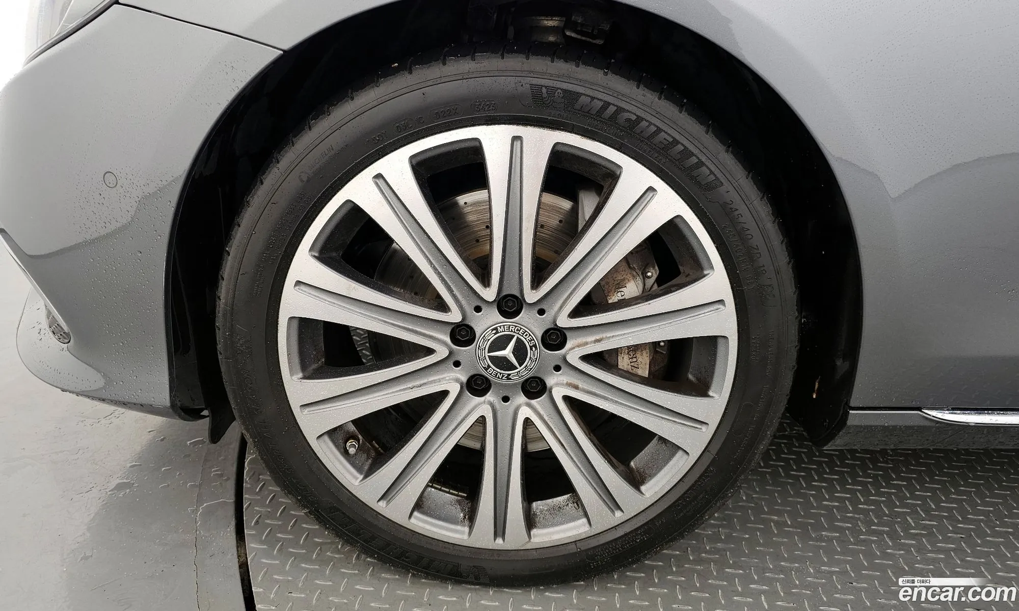 Mercedes-Benz E-Klasse V W213 S213 C238 E450 4Matic Exclusive 2020 - фотография 13720472