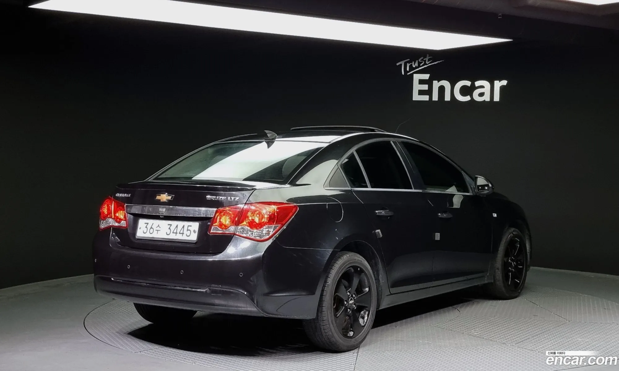 Chevrolet Cruze I 20 Ltz The Perfect Black 2013 - фотография 7579583