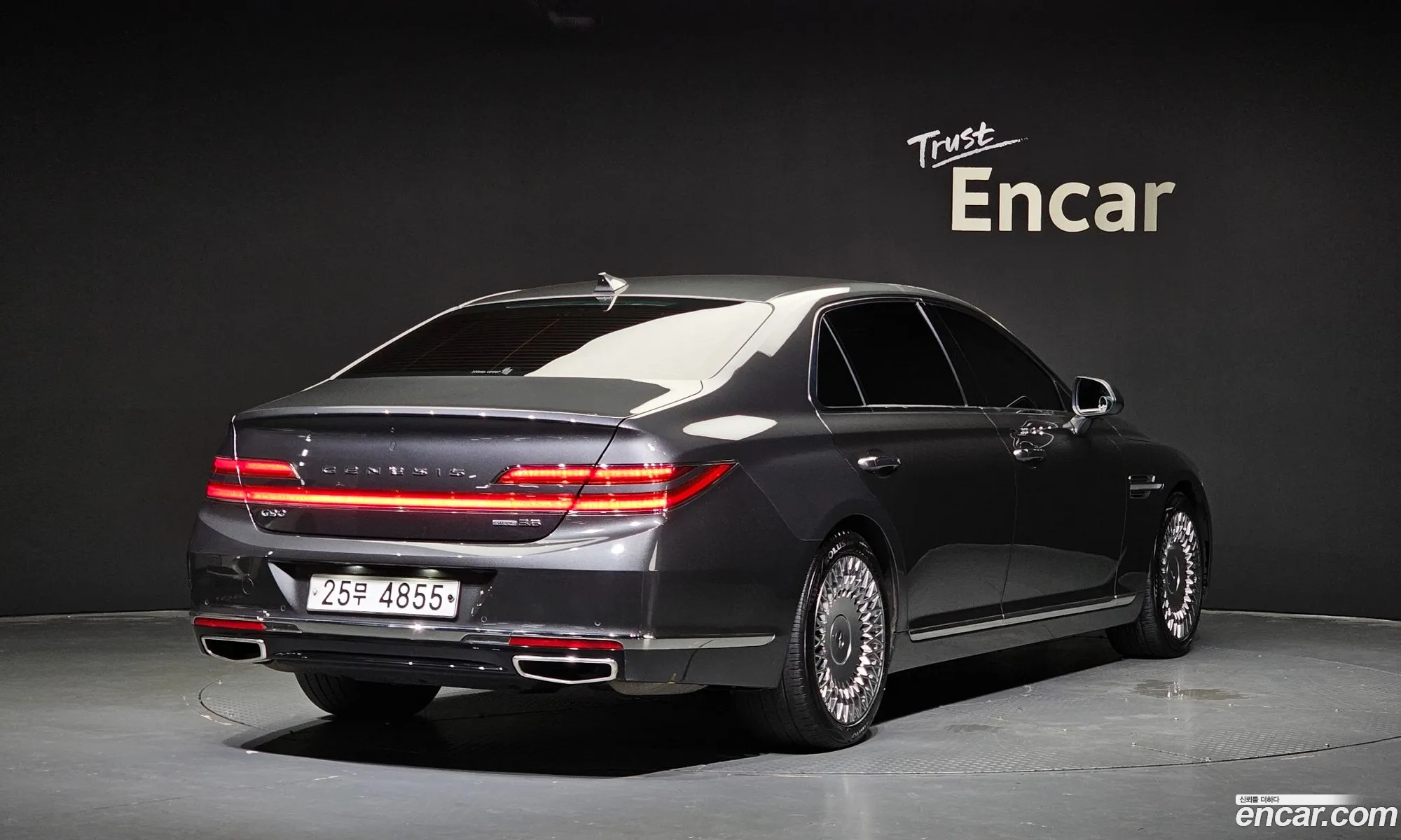 Genesis G90 I 38 Awd 2019 - фотография 93695