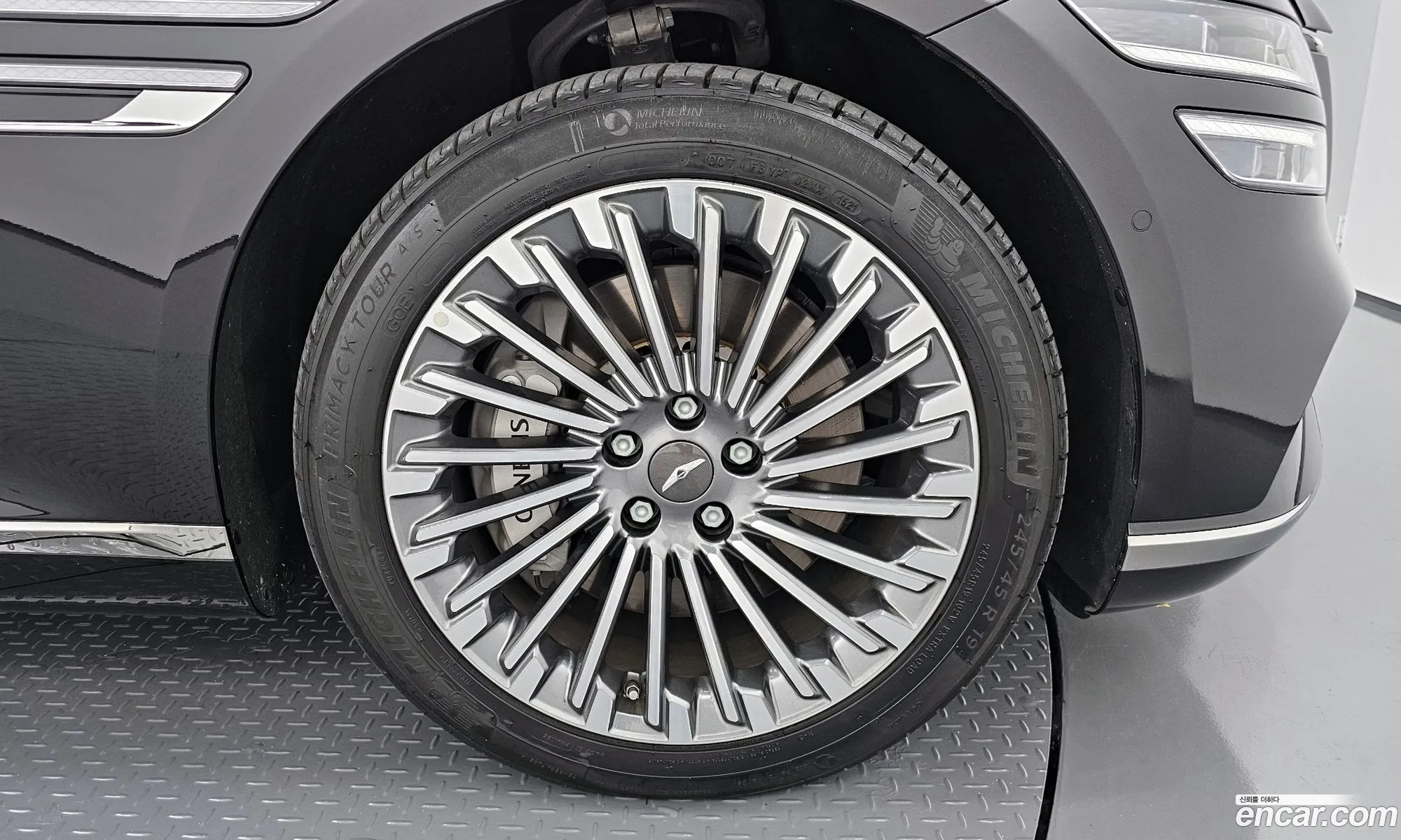 Genesis G80 Ii E-Awd 2022 - фотография 114318