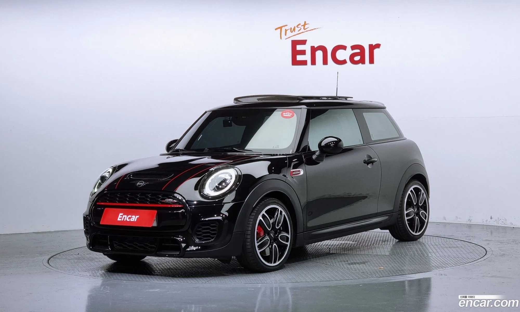 Mini Cooper Jcw 2019 - фотография 4609767