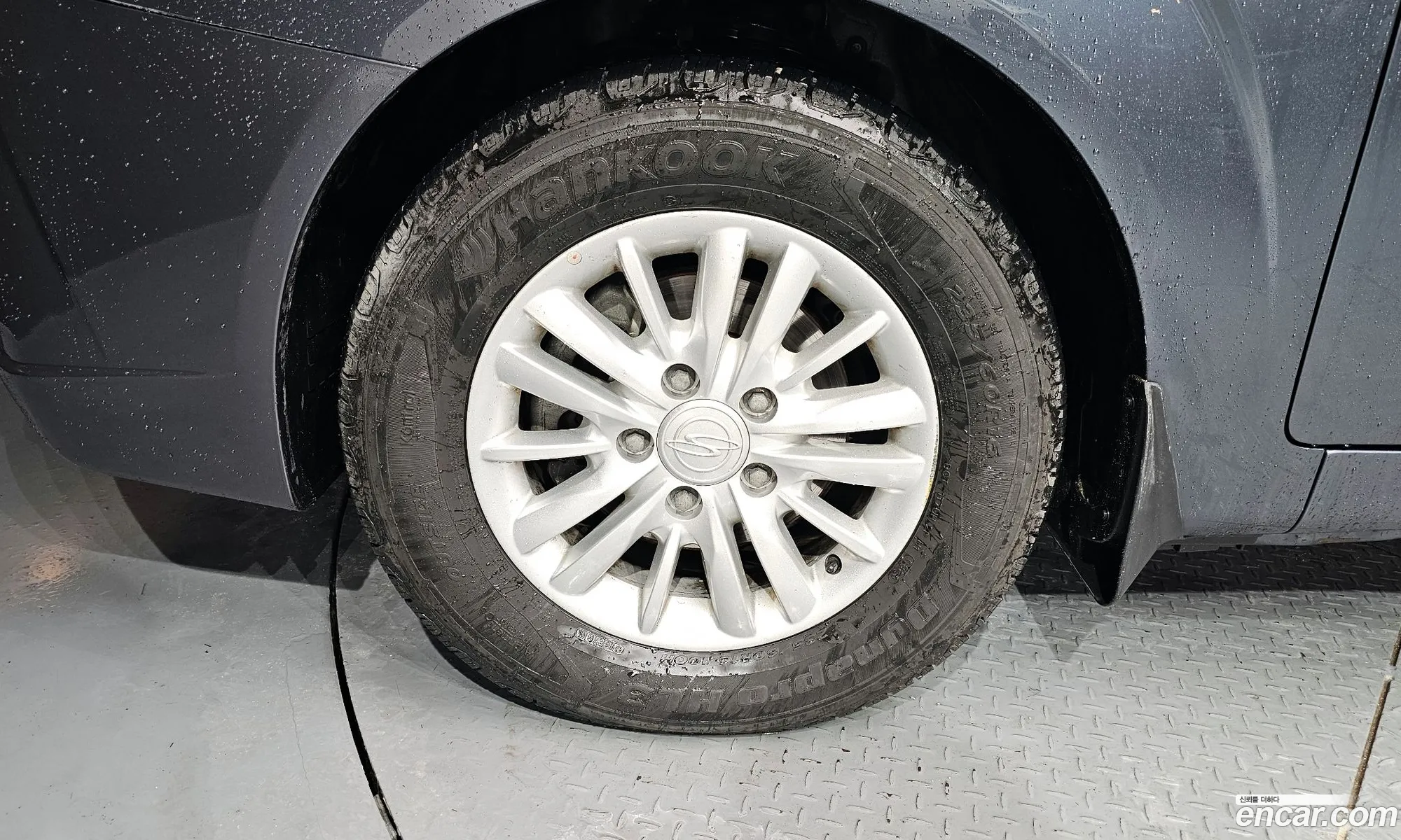 Kg Mobility Ssangyong Korando Turismo 4Wd Tx 11-Seater - фотография 19052712