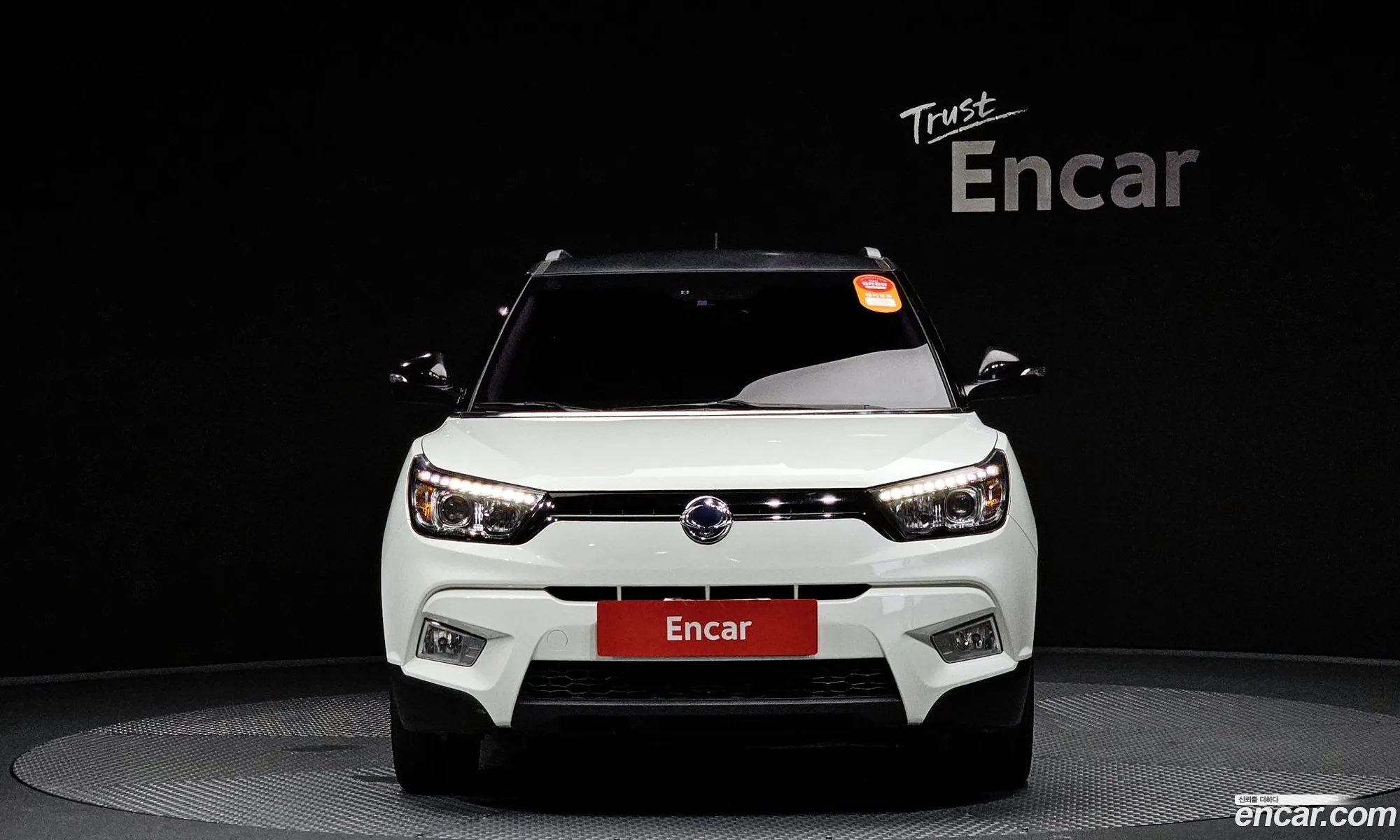 Ssangyong Tivoli Tivoli Vx 2Wd 2016 - фотография 7859109