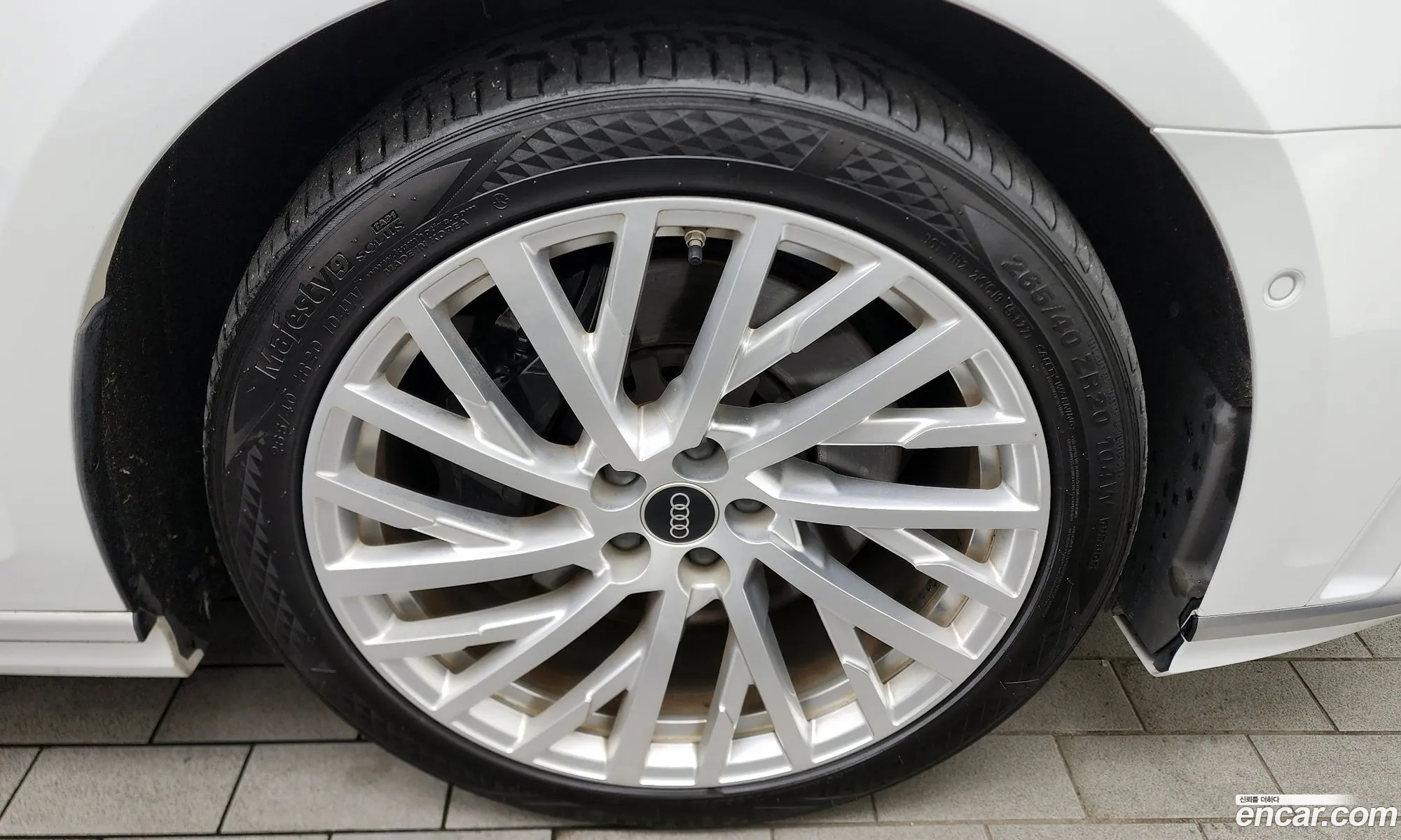 Audi A8 Iv D5 55 Tfsi Quattro Lwb 2021 - фотография 8748481