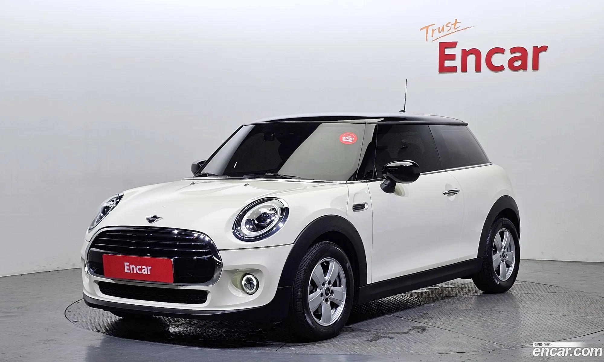 Mini Cooper Basic Type 2020 - фотография 4609719