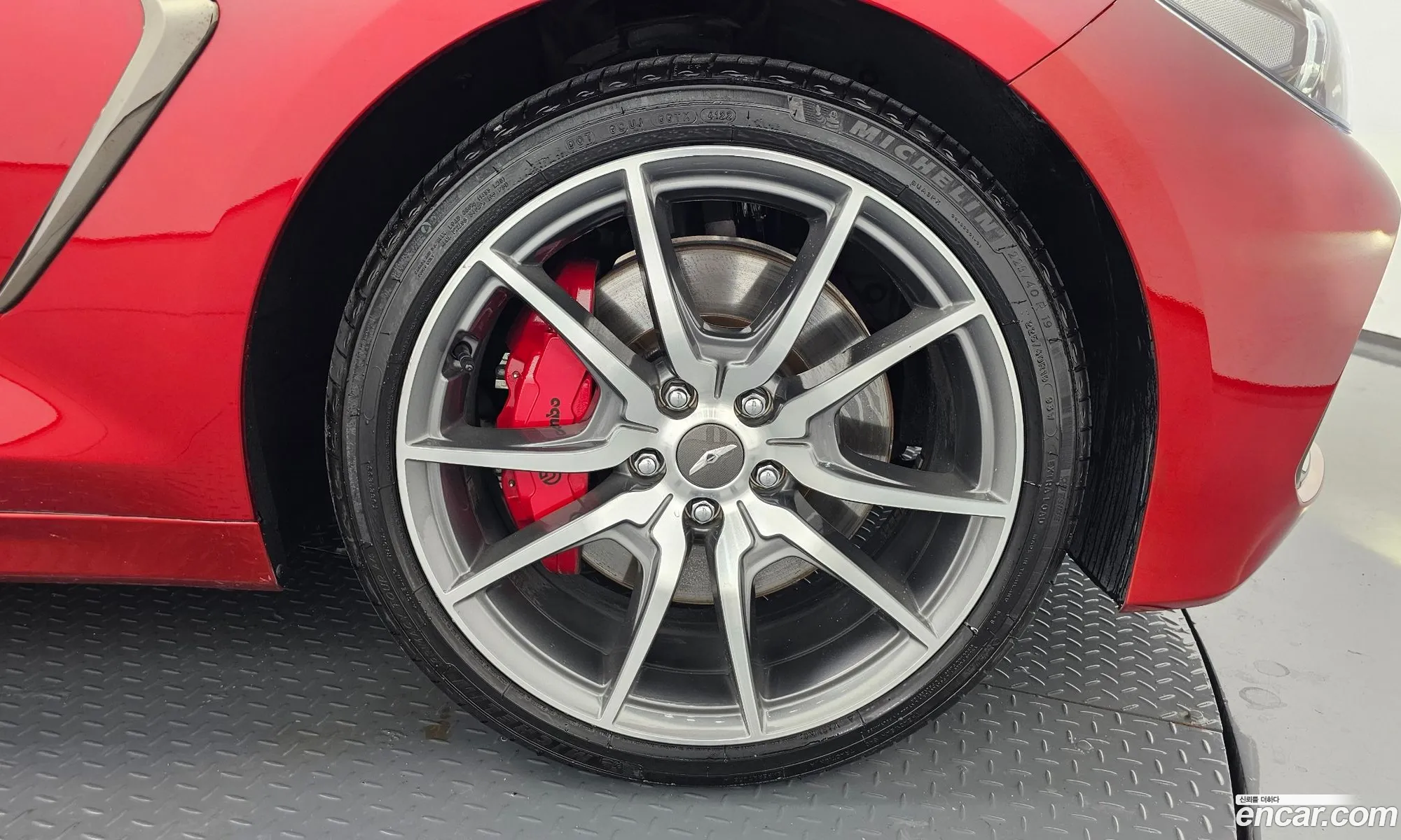 Genesis G70 I 20T 2020 - фотография 119546