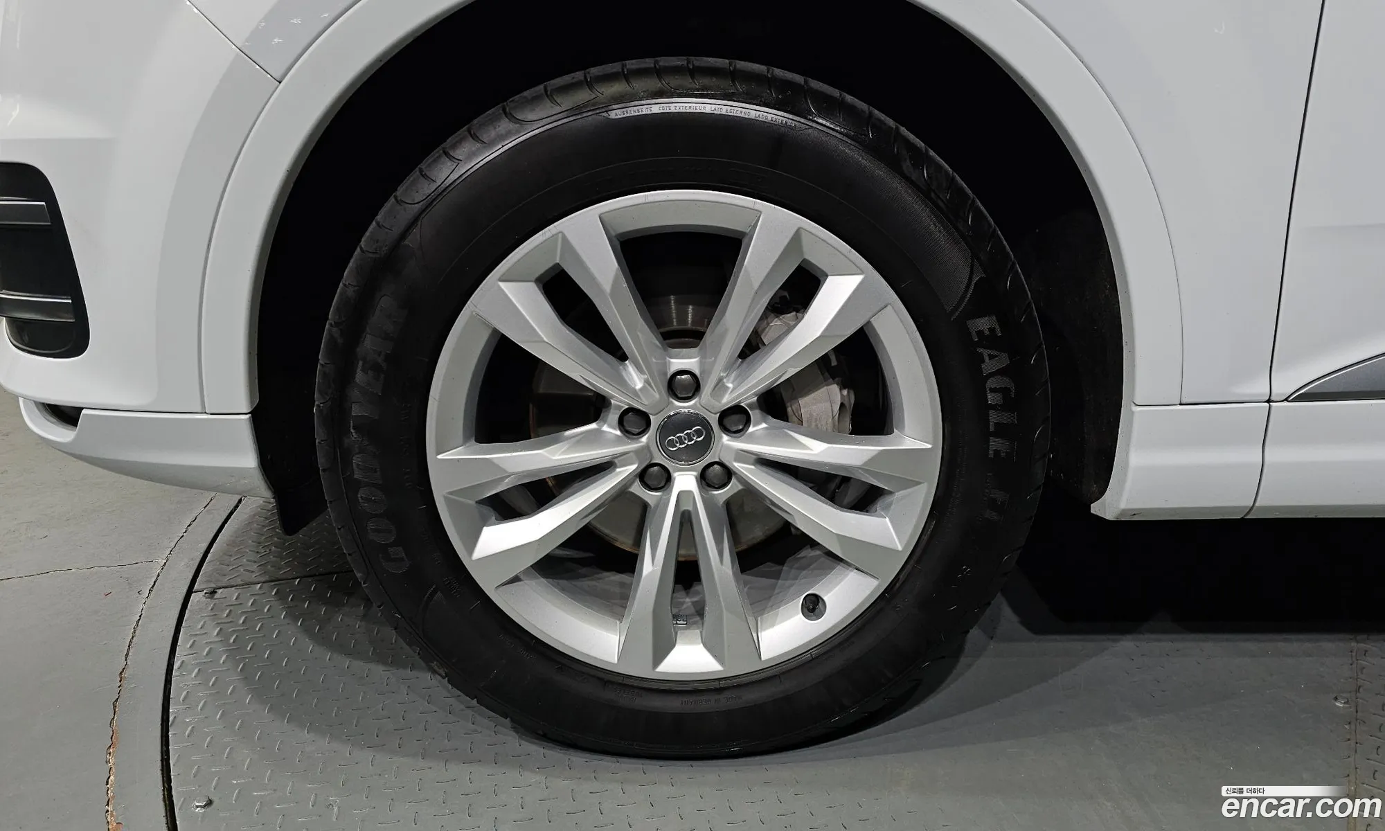 Audi Q7 Ii 4M 45 Tfsi Quattro 2019 - фотография 8718932