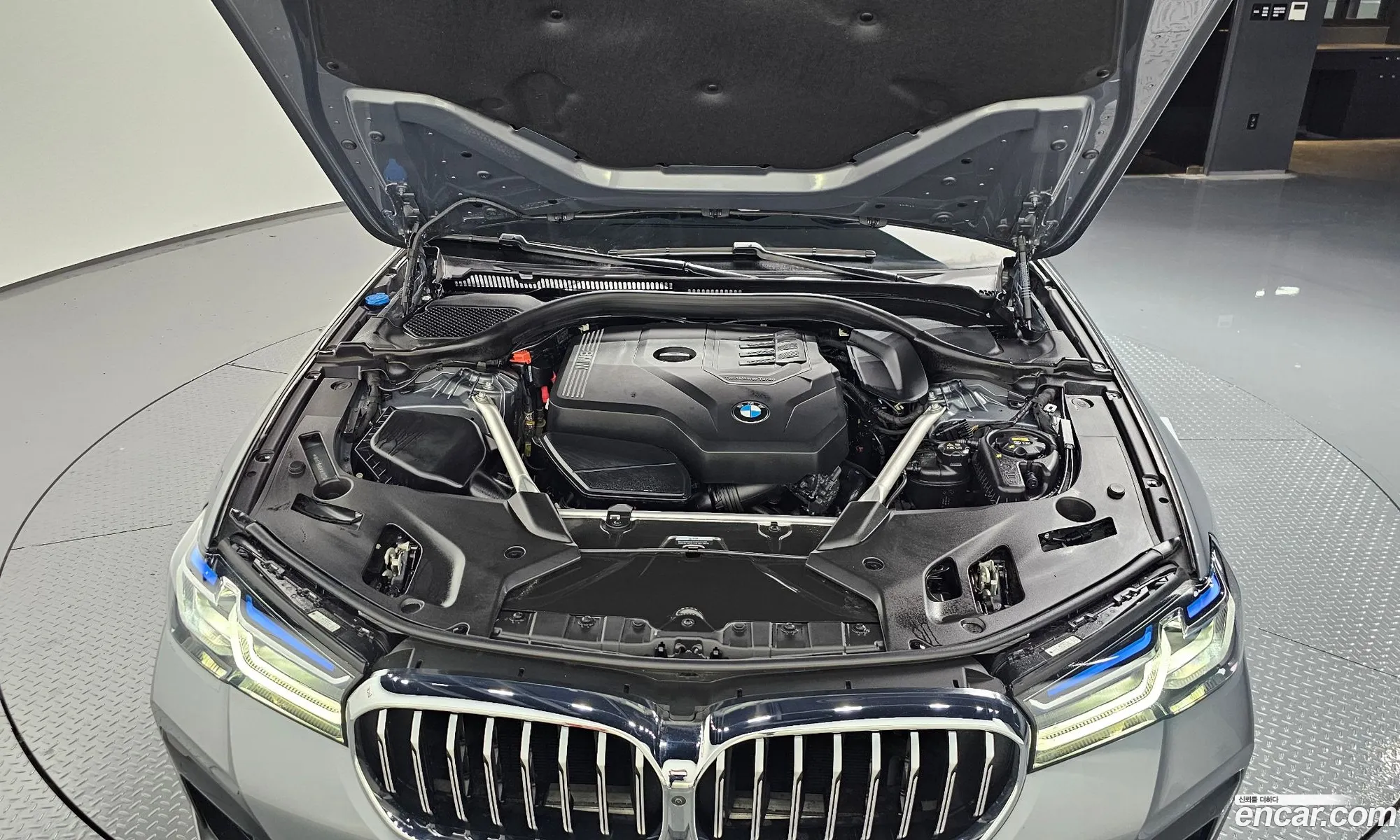 BMW 5Er 530I M Sports 2023 - фотография 16408524