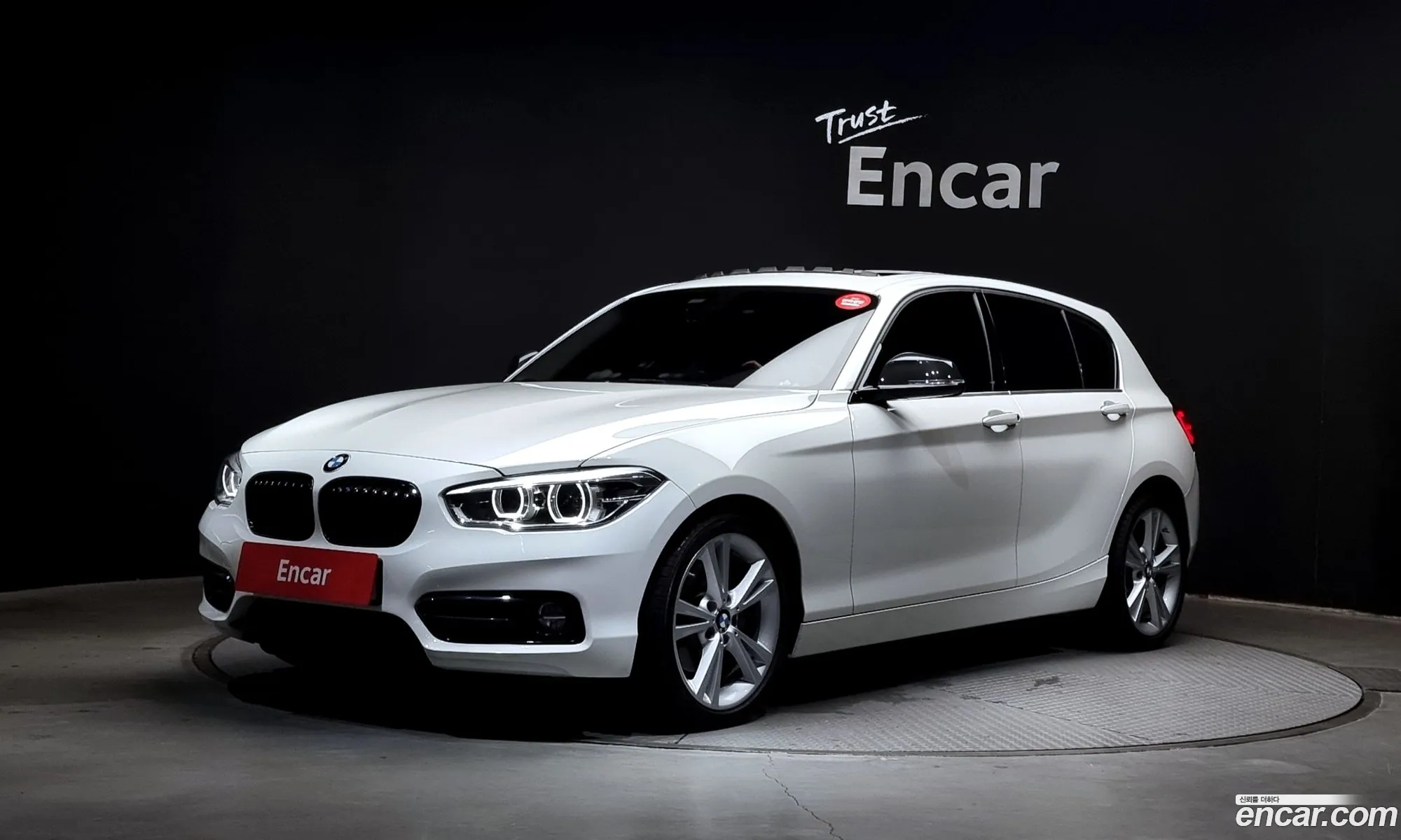 BMW 1Er 118D Sports Special Edition 5-Door 2019 - фотография 901189