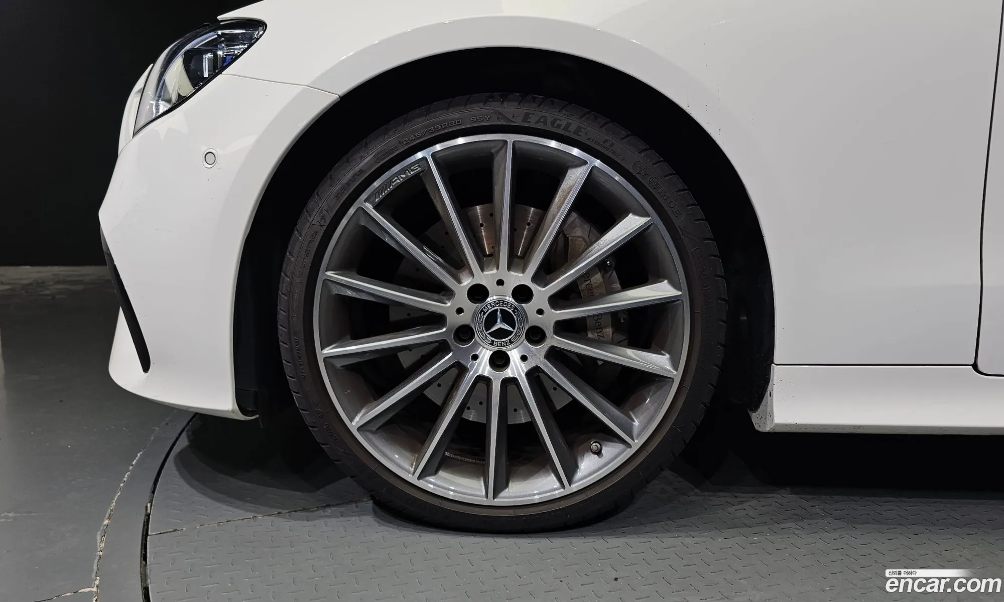 Mercedes-Benz E-Klasse V W213 S213 C238 E450 4Matic Cabriolet 2022 - фотография 13756438