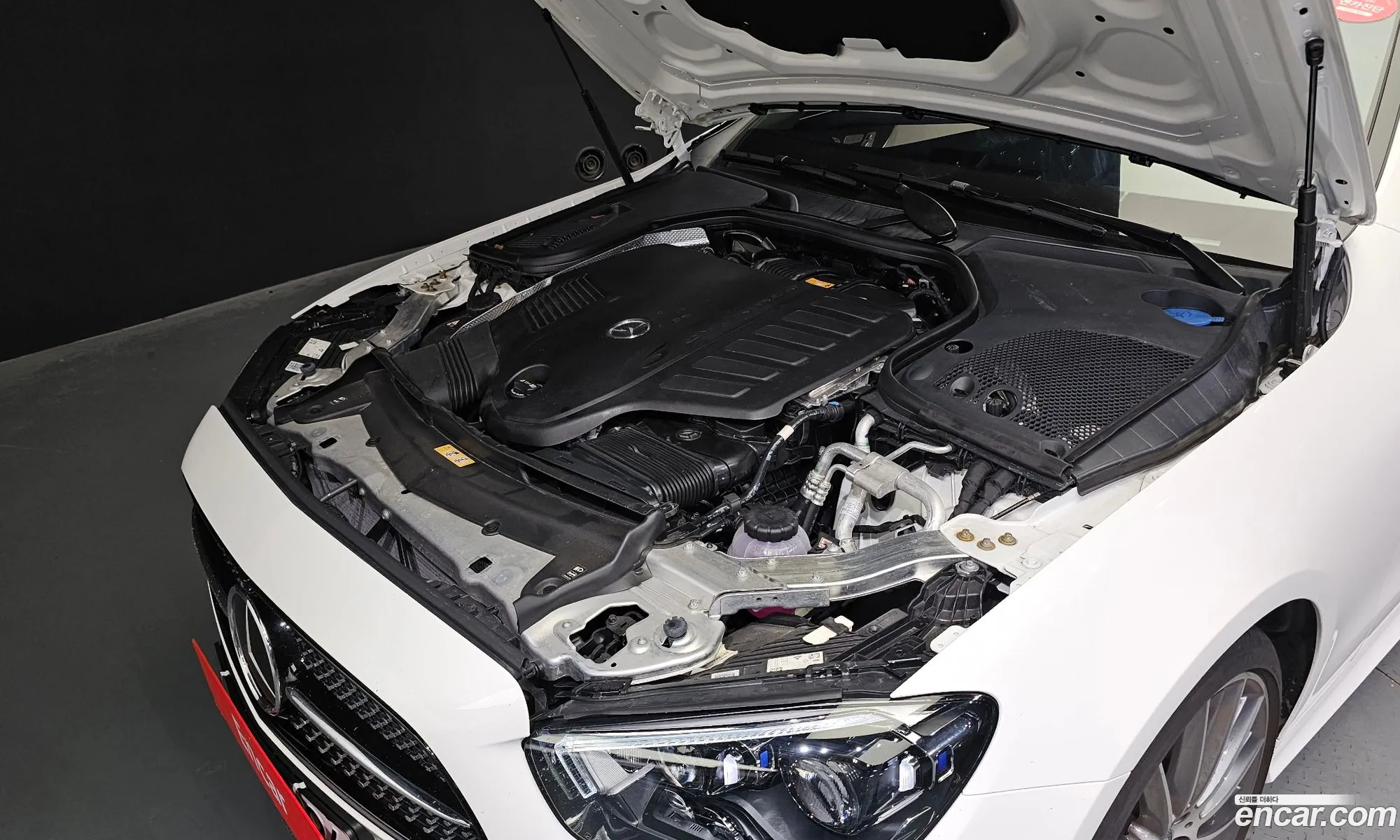 Mercedes-Benz E-Klasse V W213 S213 C238 E450 4Matic Cabriolet 2022 - фотография 13756439