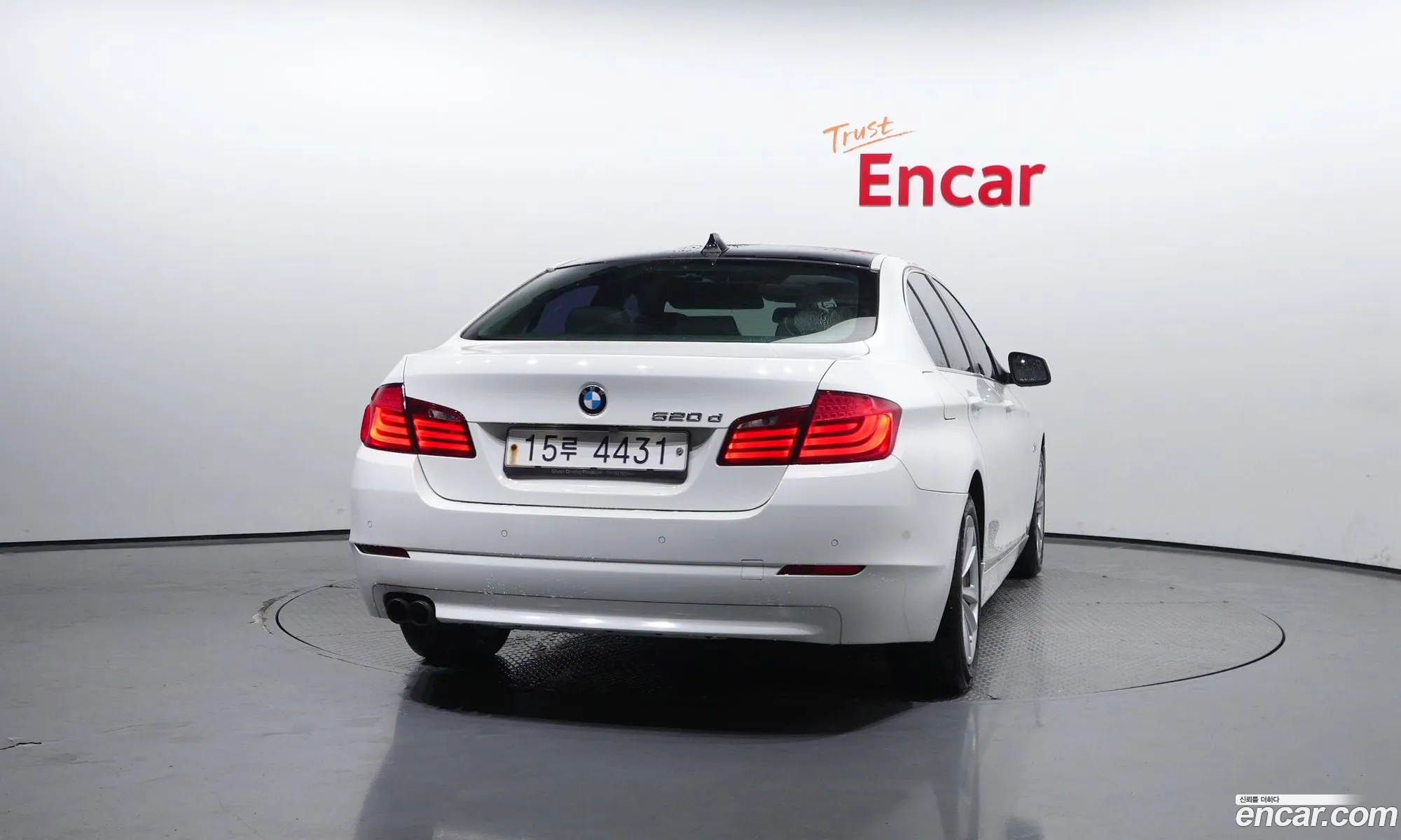 BMW 5Er Vi F10F11F07 520D 2011 - фотография 905602