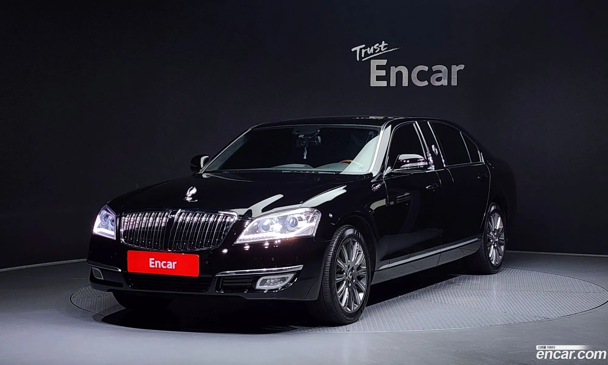 Kg Mobility Ssangyong New Chairman W V8 5000 Limousine - фотография 7873628