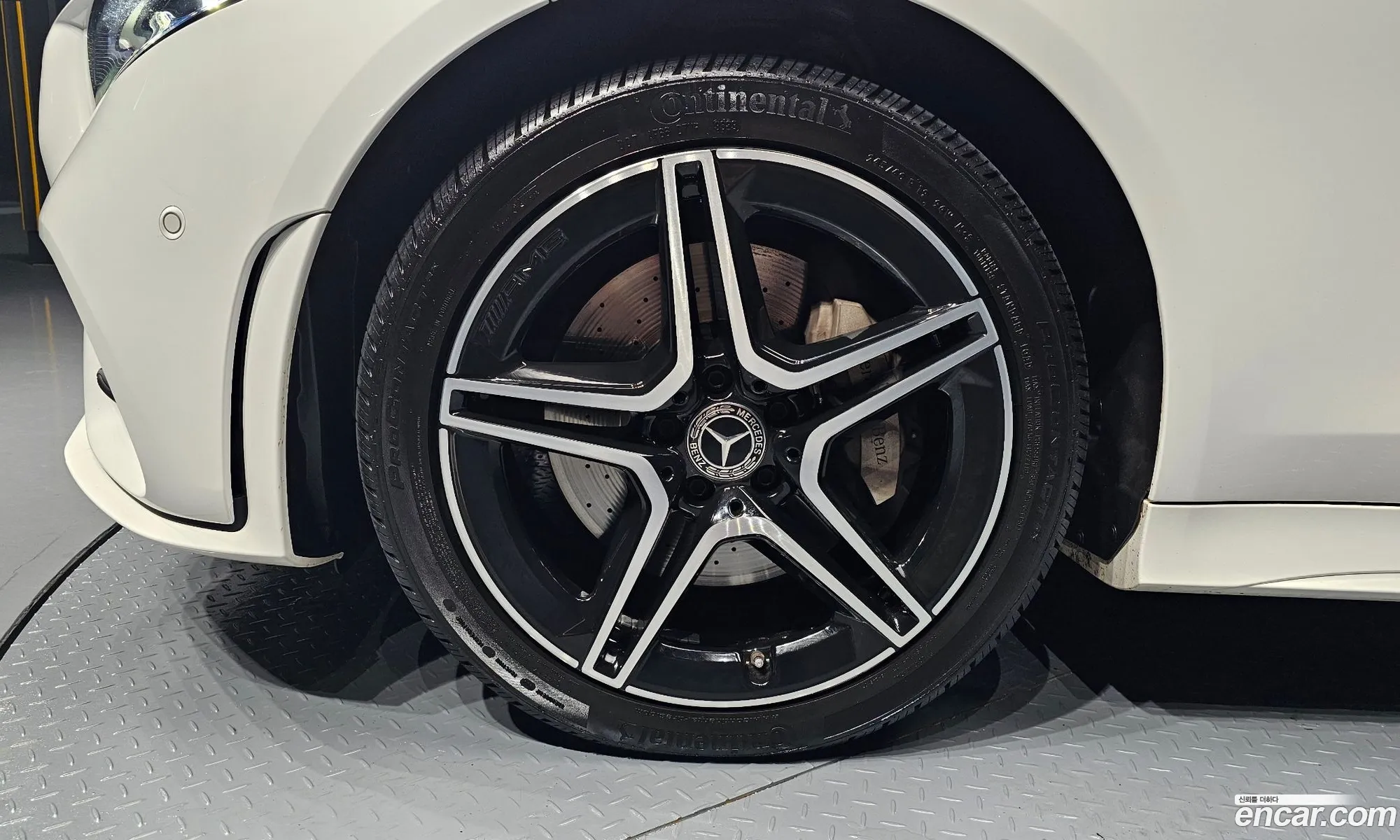 Mercedes-Benz Cls-Klasse Iii C257 Cls400D 4Matic Amg Line 2019 - фотография 13756451