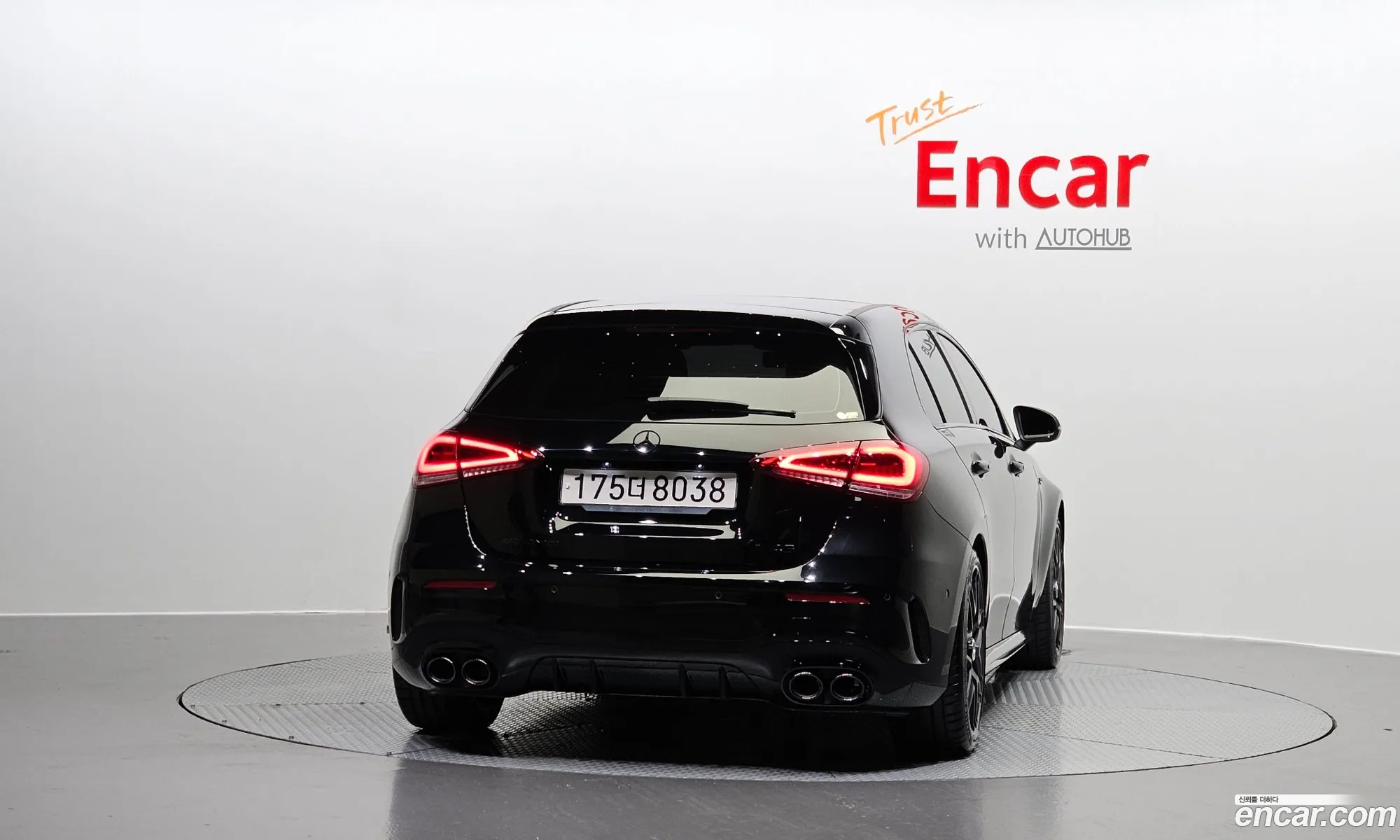 Mercedes-Benz A-Klasse Amg A45 4Matic Hatchback 2023 - фотография 18676430