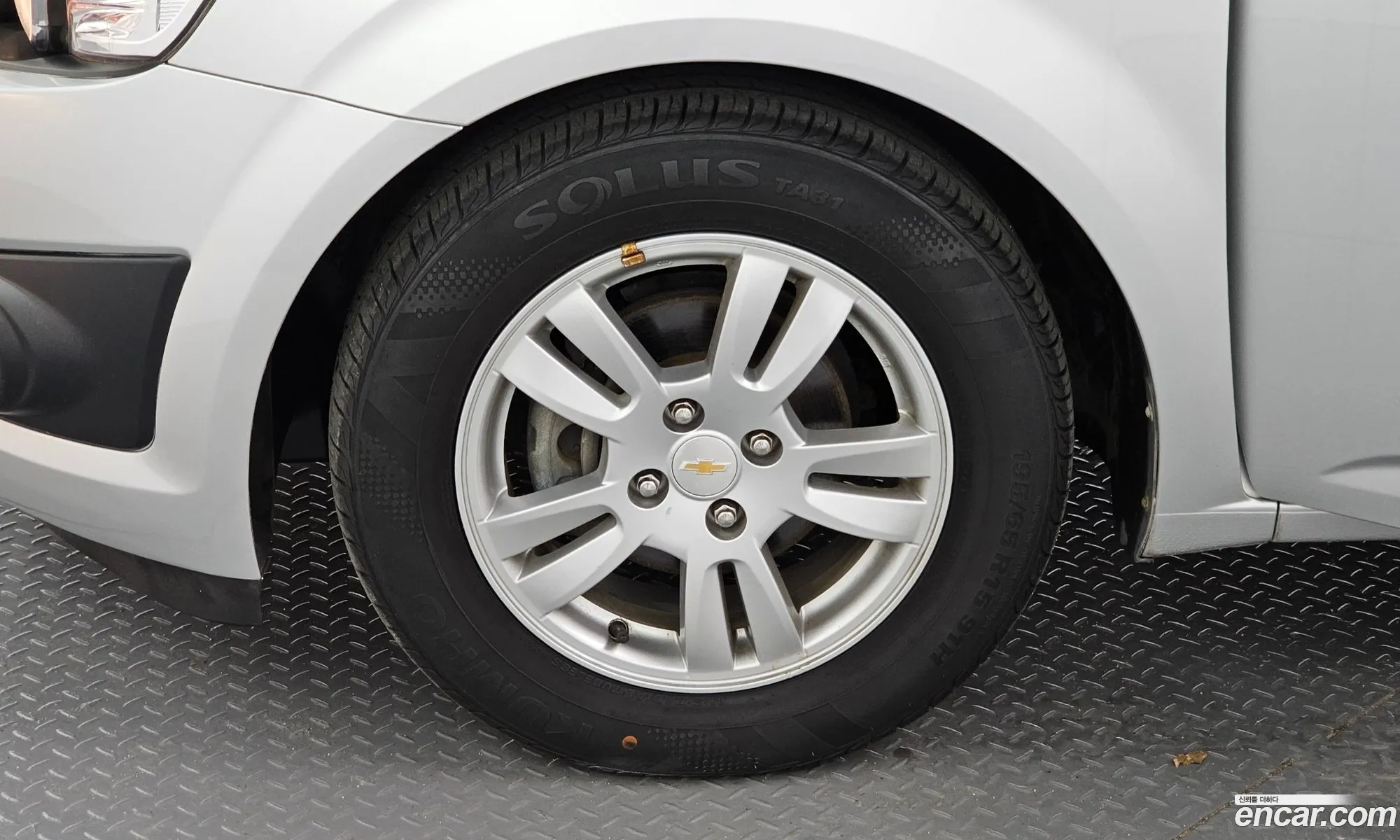Chevrolet Aveo Ii Ls High-End 2014 - фотография 7868447