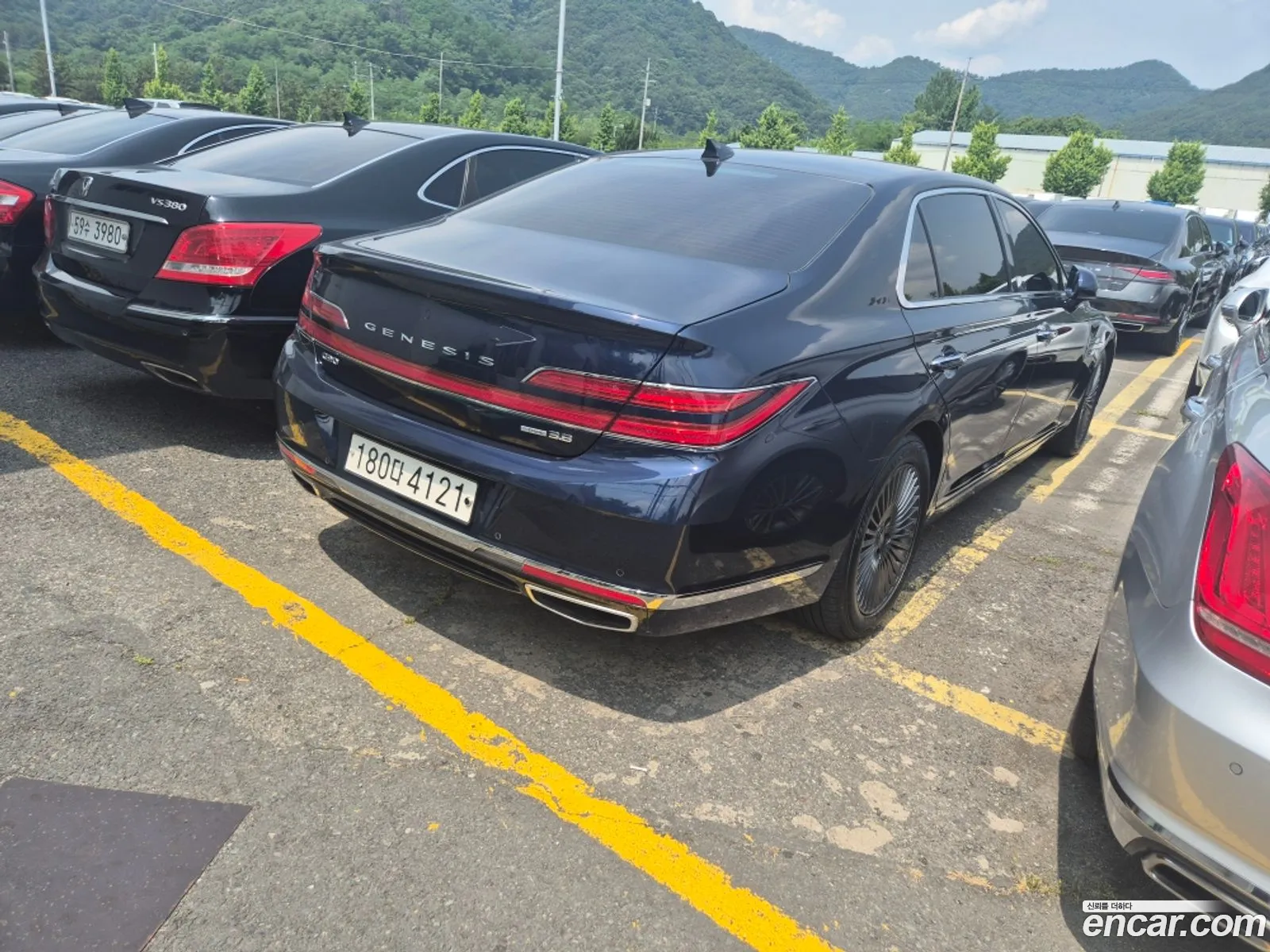 Genesis G90 I 38 Awd 2020 - фотография 119617
