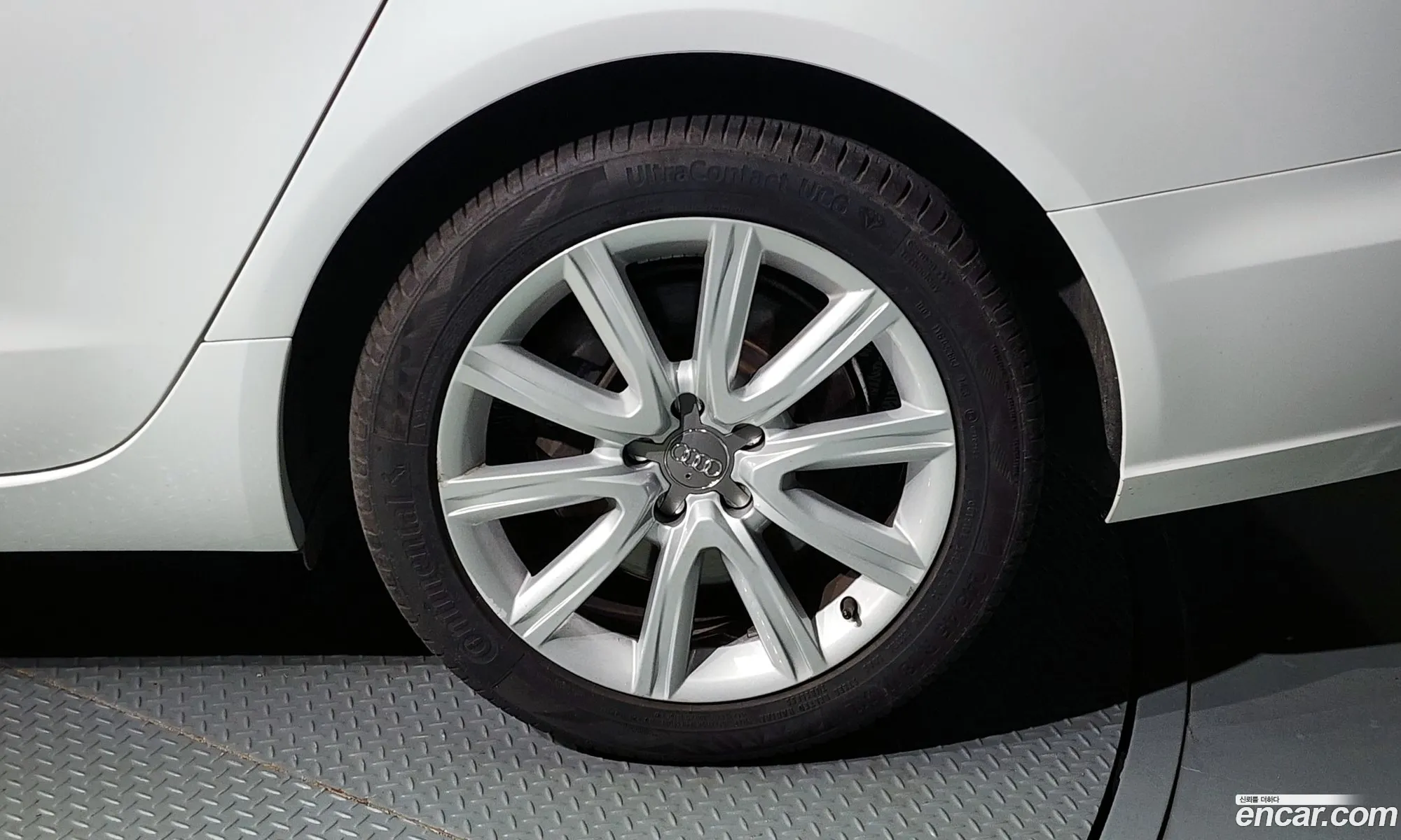 Audi A6 Iv C7 30 Tdi Quattro 2013 - фотография 8705157