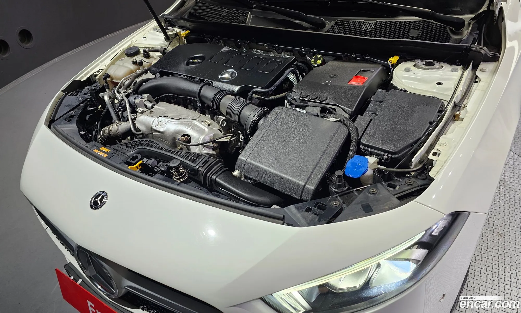 Mercedes-Benz A-Klasse Iv W177 A220 Hatchback 2019 - фотография 78179