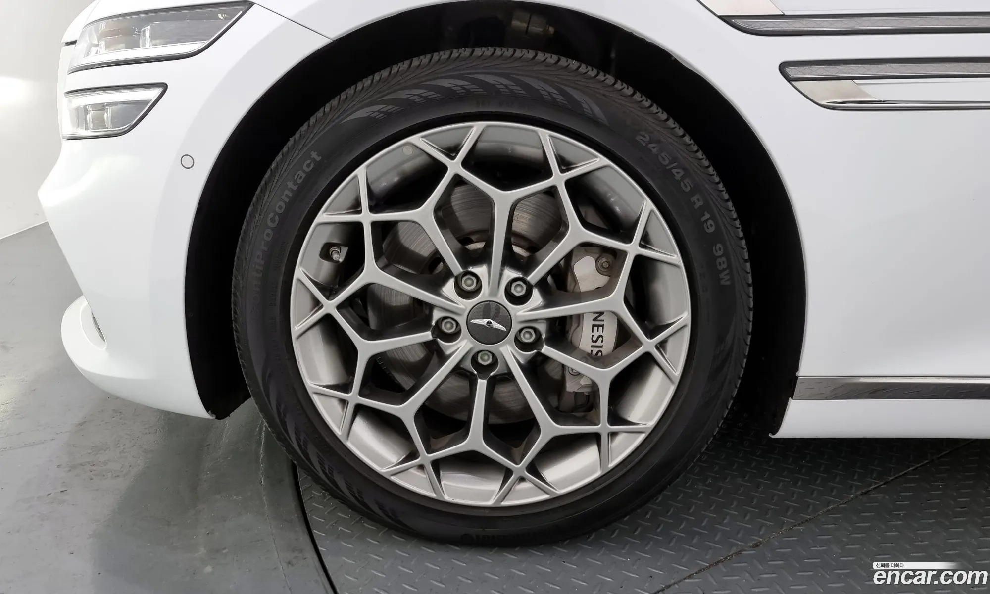 Genesis G80 Rg3 Gasoline 25 Turbo Awd - фотография 139172