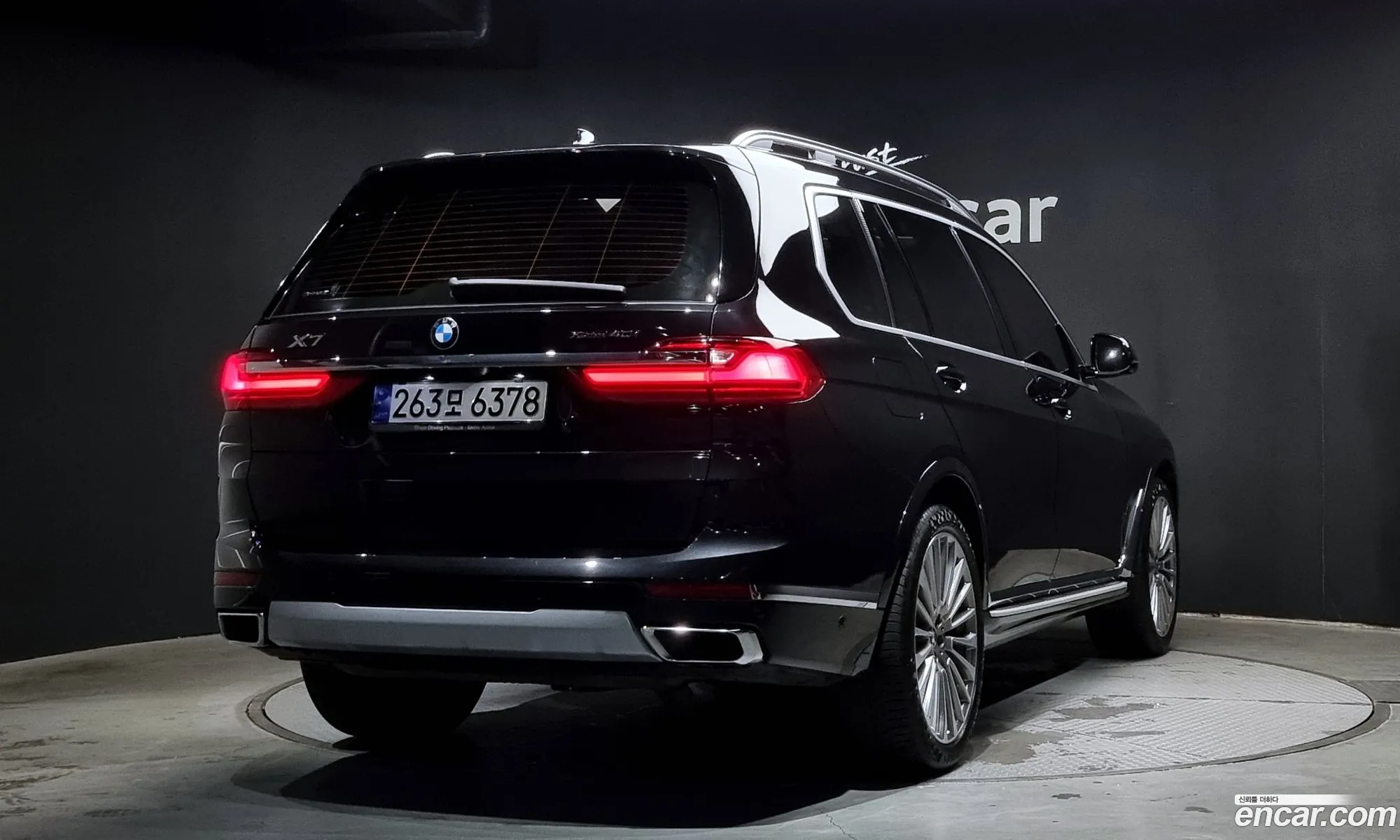 BMW X7 I G07 xDrive 40I Design Pure Excellence 7-Seater 2022 - фотография 1010856