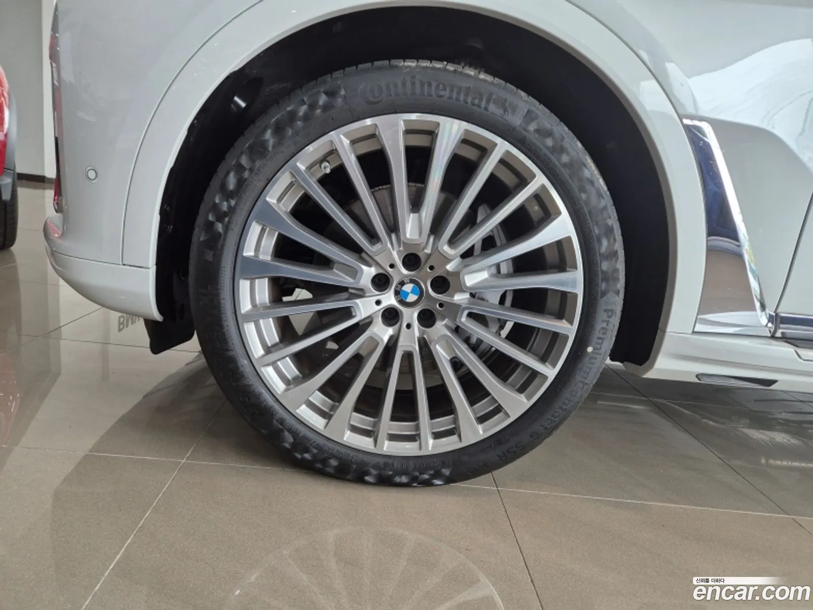 BMW X7 I G07 xDrive 40D Design Pure Excellence 6-Seater 2022 - фотография 735911