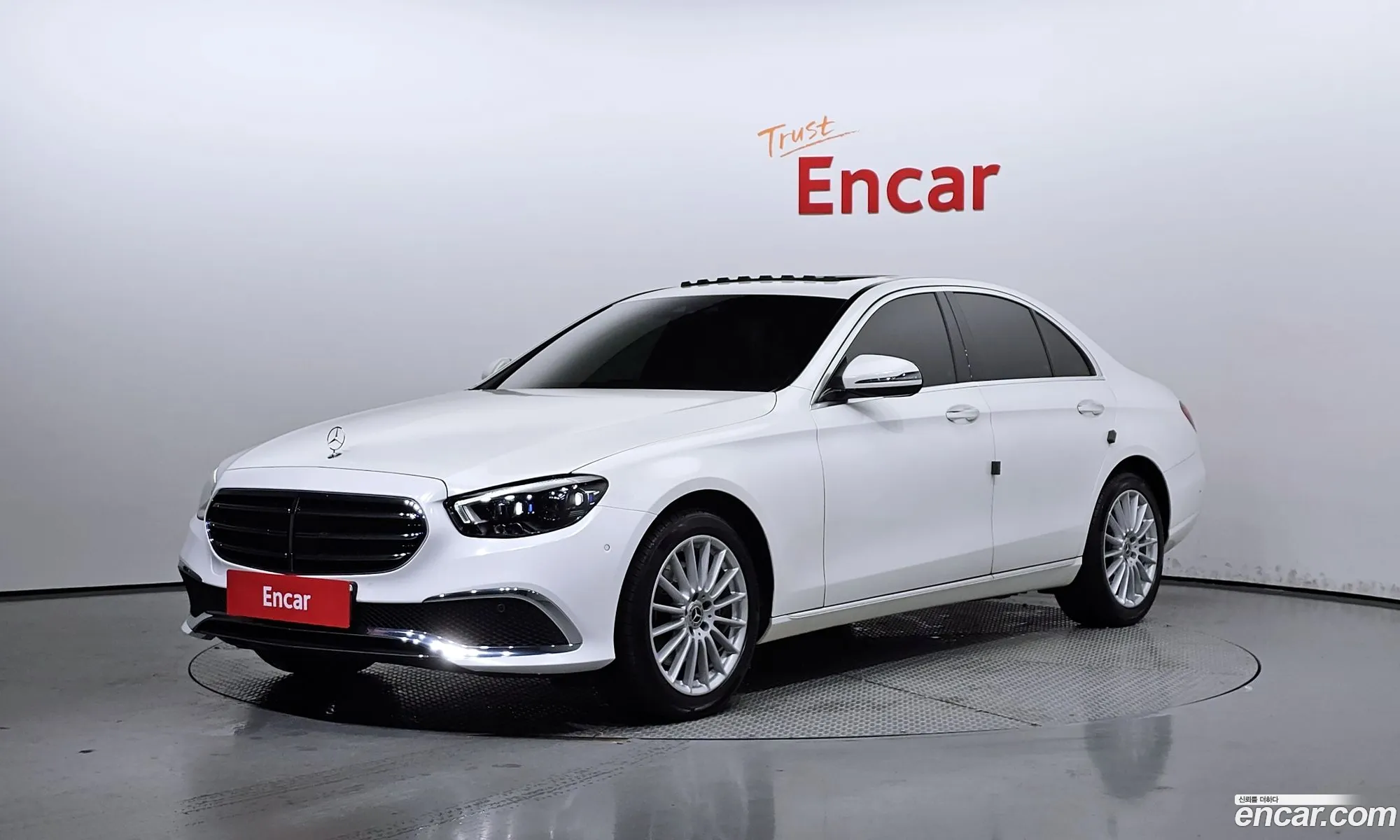 Mercedes-Benz E-Klasse V W213 S213 C238 E250 Exclusive 2021 - фотография 18712471