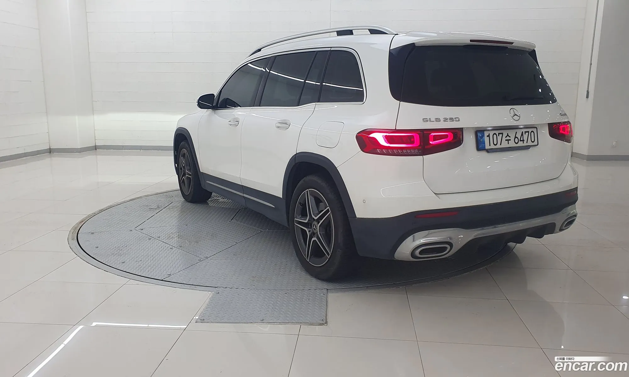 Mercedes-Benz Glb I X247 Glb250 4Matic 2022 - фотография 13979895