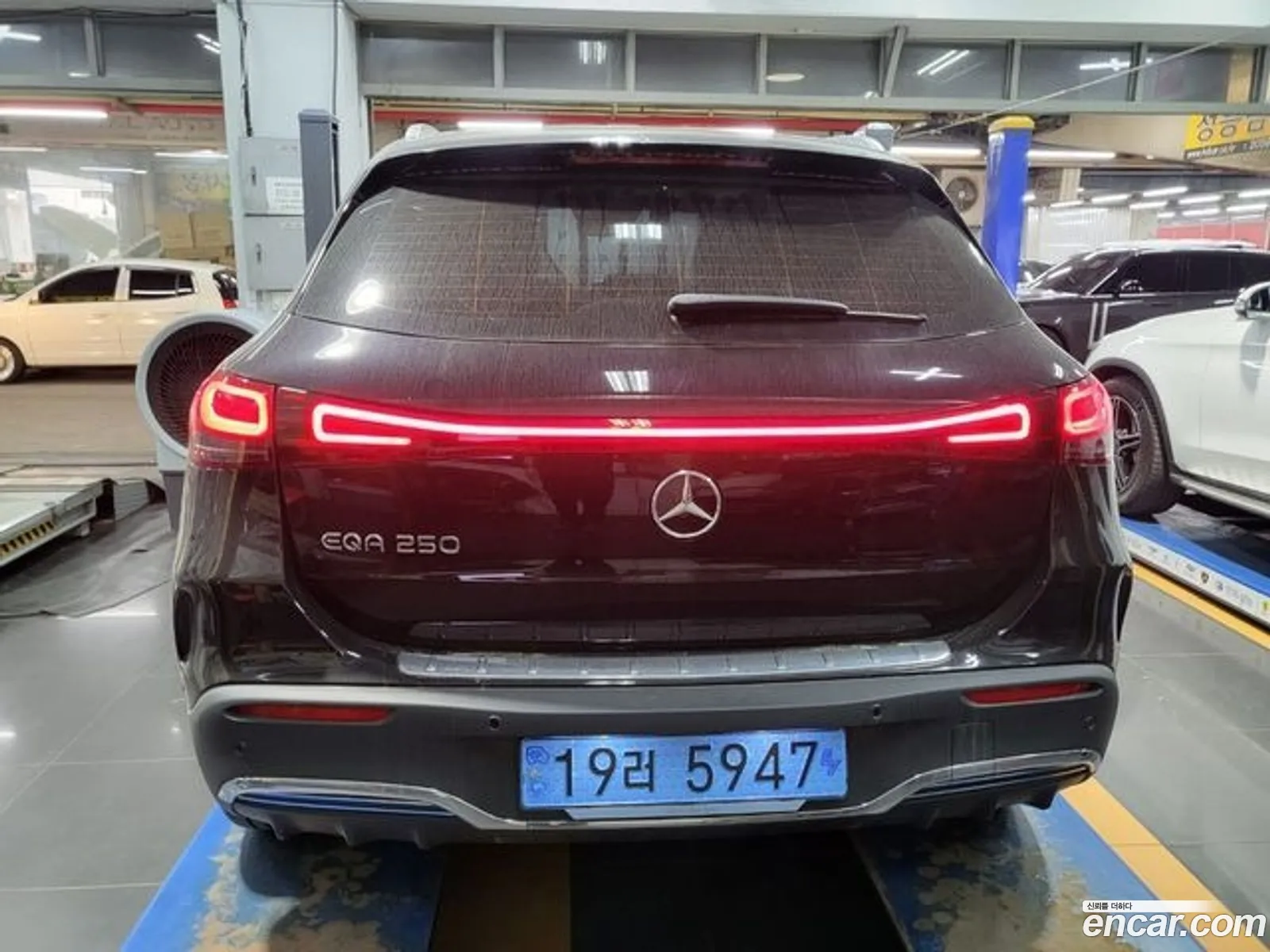 Mercedes Eqa H243 Eqa250 Amg Line - фотография 13756522