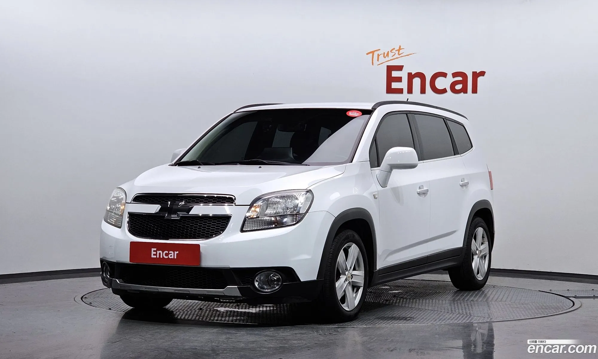 Chevrolet Orlando 20 Diesel Ltz 2013 - фотография 7579606