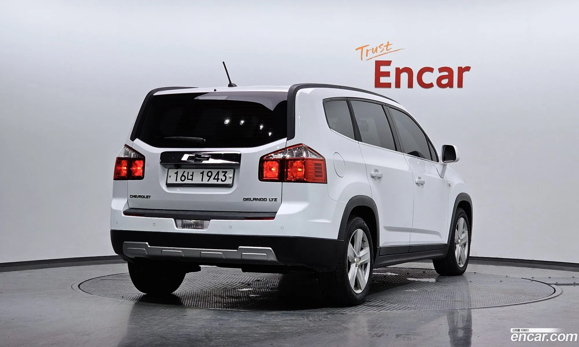 Chevrolet Orlando 20 Diesel Ltz 2013 - фотография 7579607